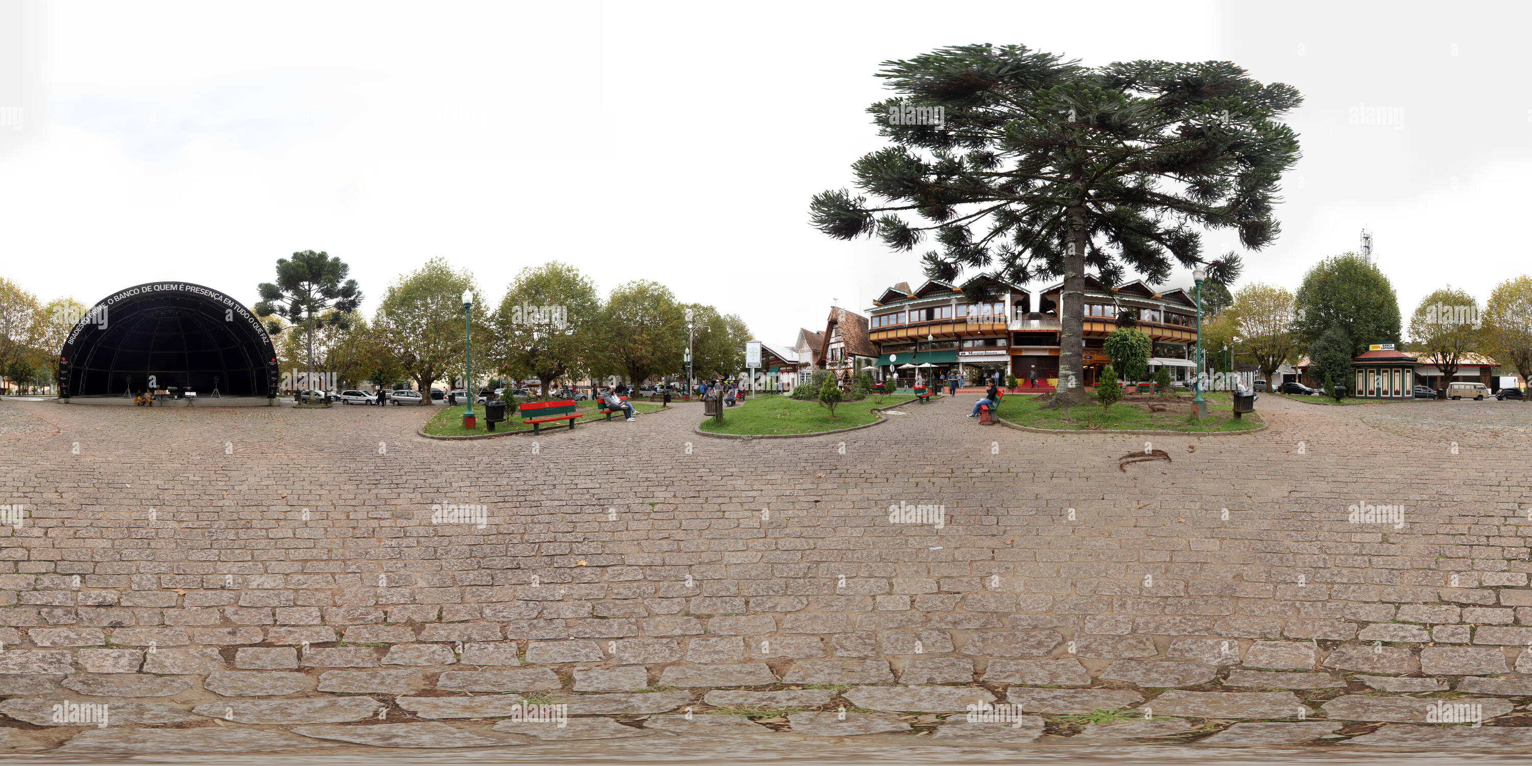 360 Grad Panorama Ansicht von Praça de São Benedito