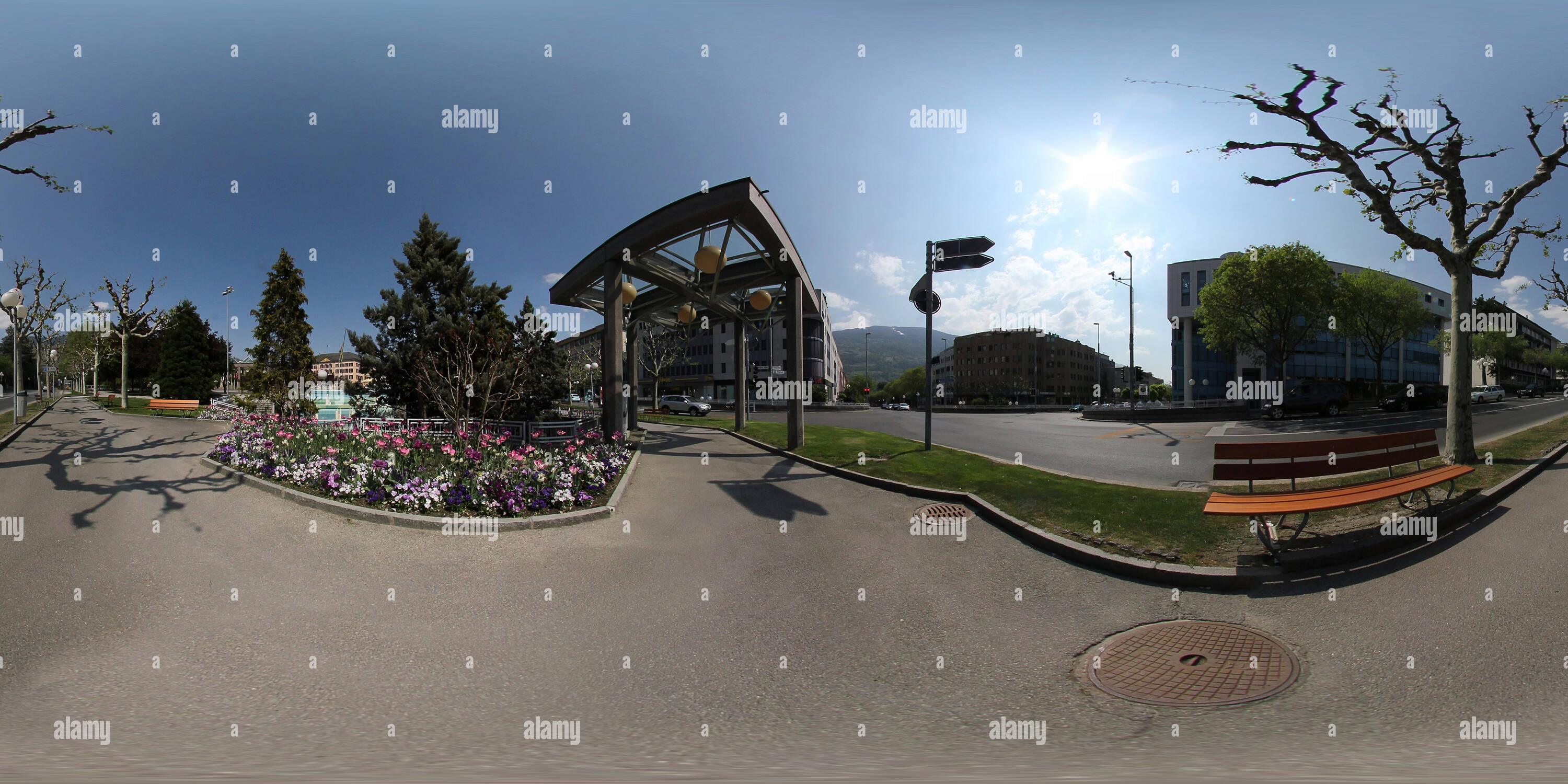 360 Grad Panorama Ansicht von Avenue de la Gare, Sion