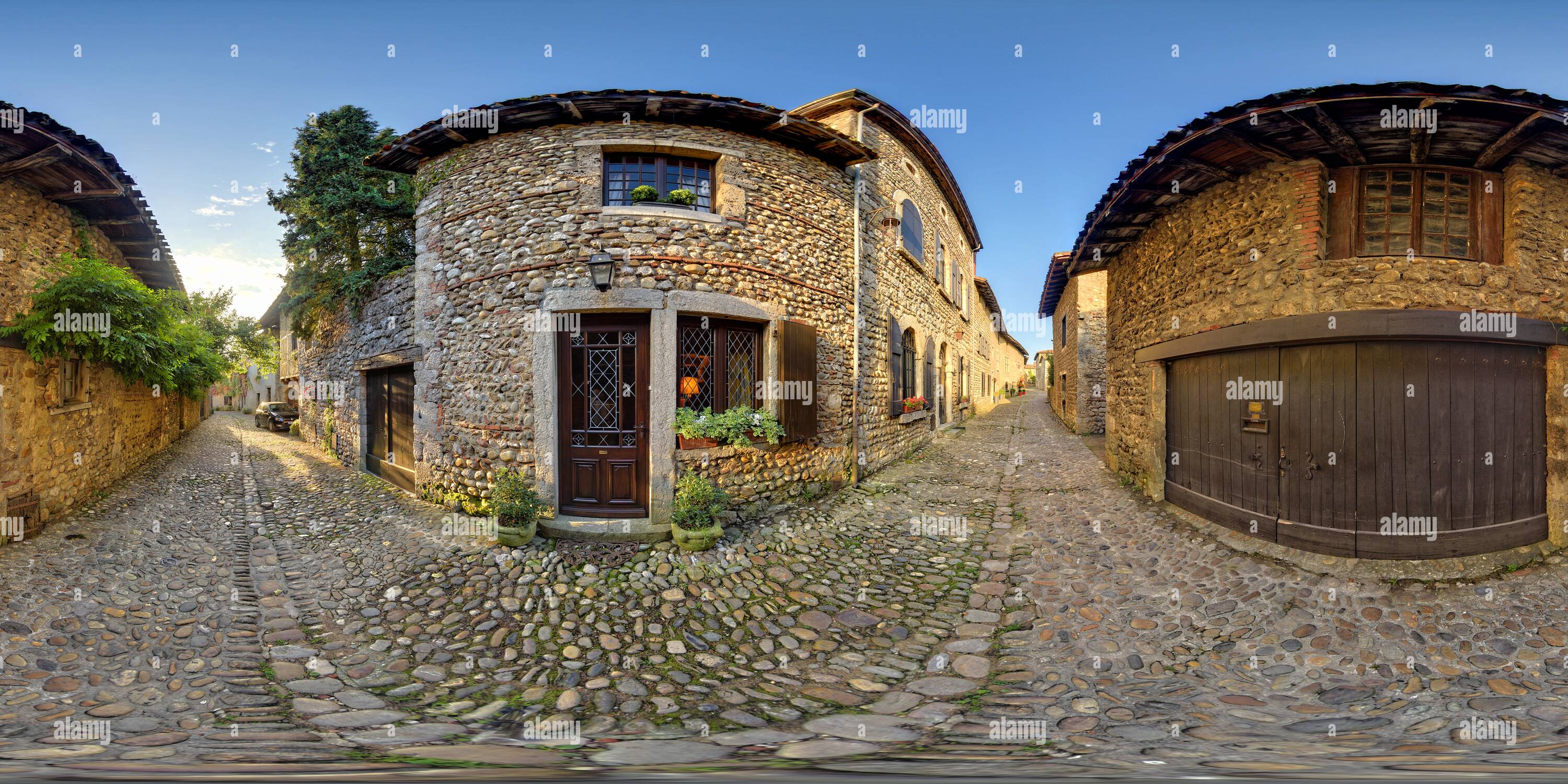 360 Grad Panorama Ansicht von Pérouges Village Médiéval rue Rondes 2742