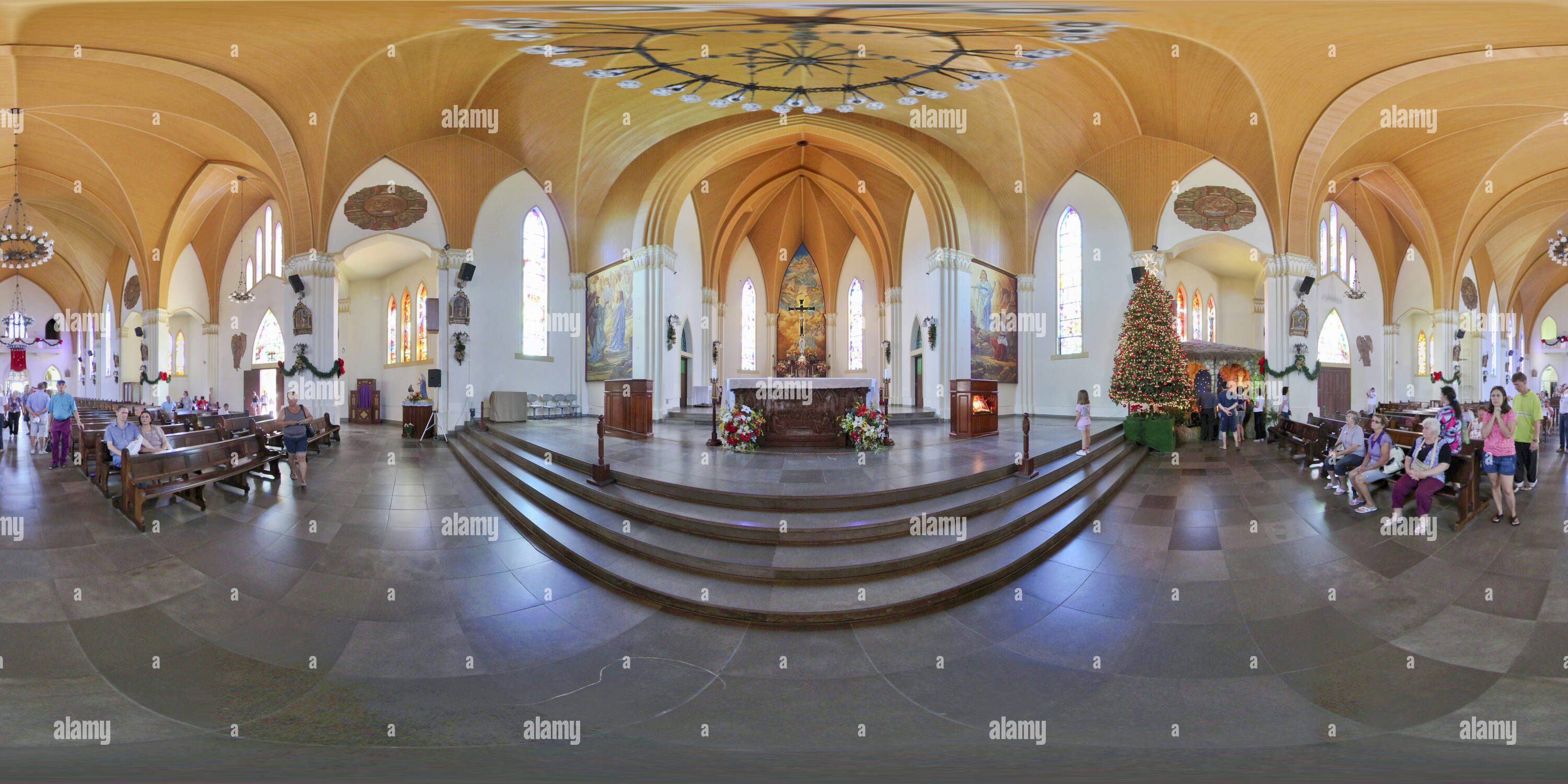 360 Grad Panorama Ansicht von Altar da Catedral Nossa Senhora de Lourdes, Canela, RS