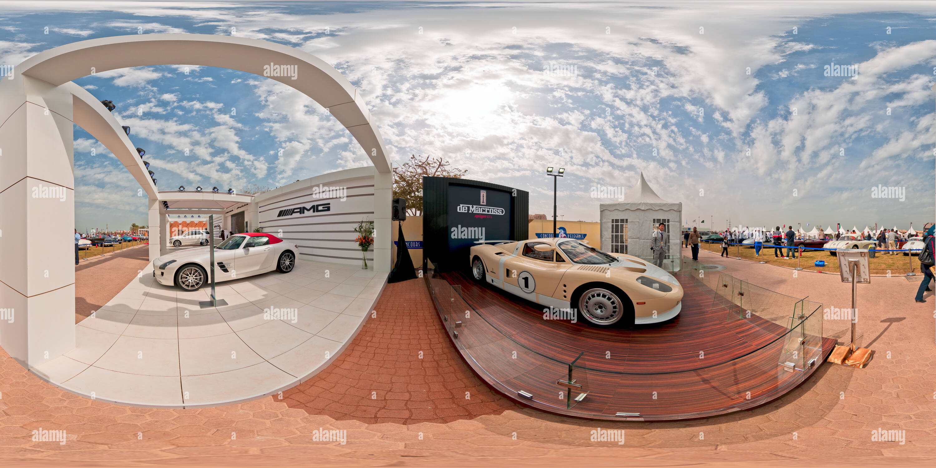 360 Grad Panorama Ansicht von Concours d'Elegance