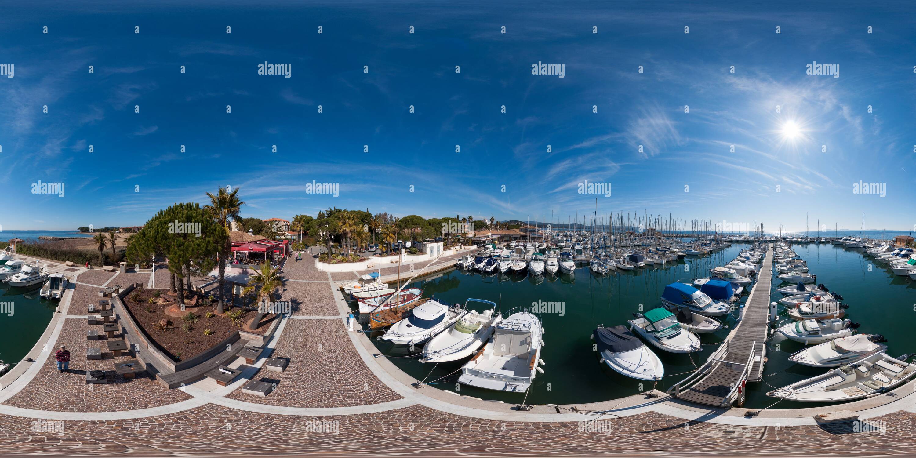 360 Grad Panorama Ansicht von La Londe-les-Maures, den Port