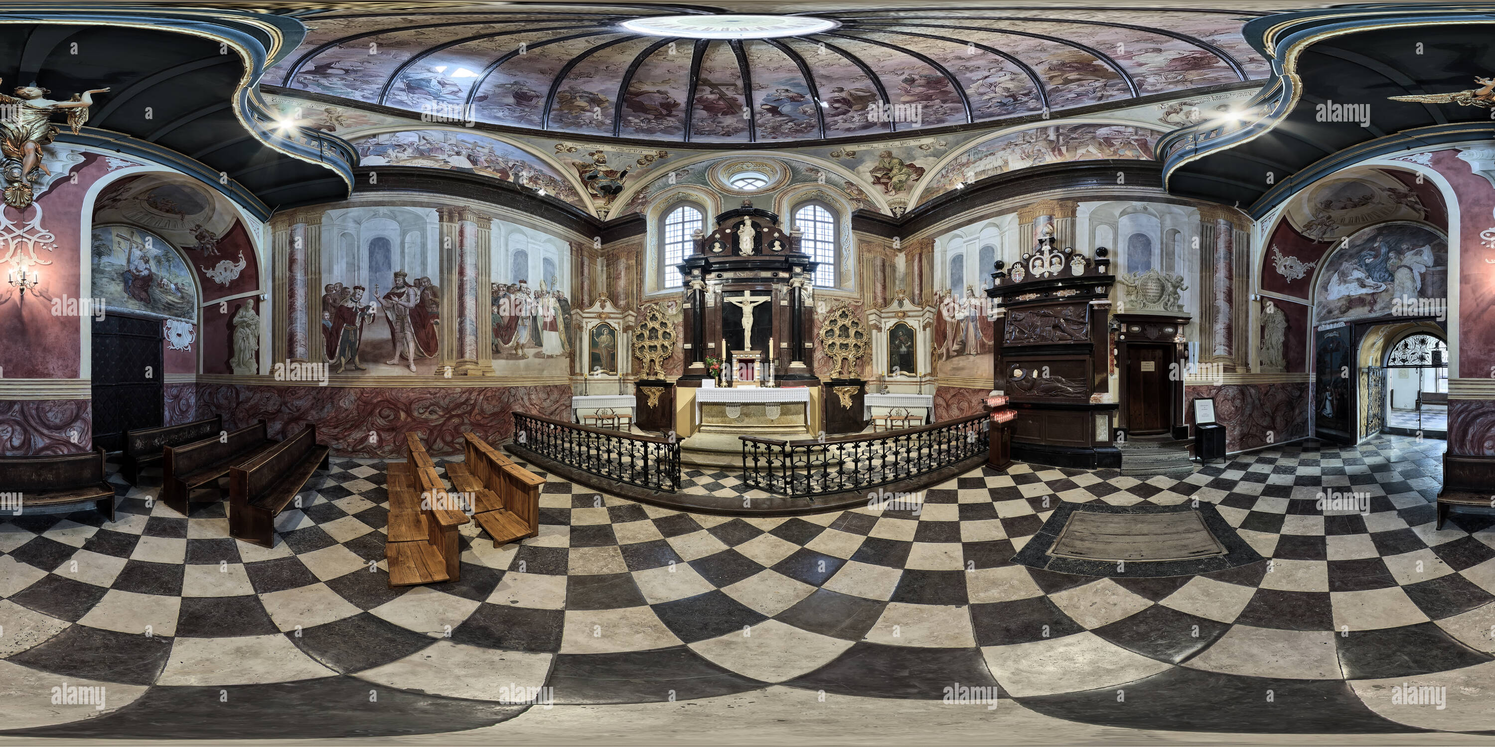 360 Grad Panorama Ansicht von Święty Krzyż - KLASZTOR - Kaplica Oleśnickich - Sanktuarium Relikwi Krzyża Świętego