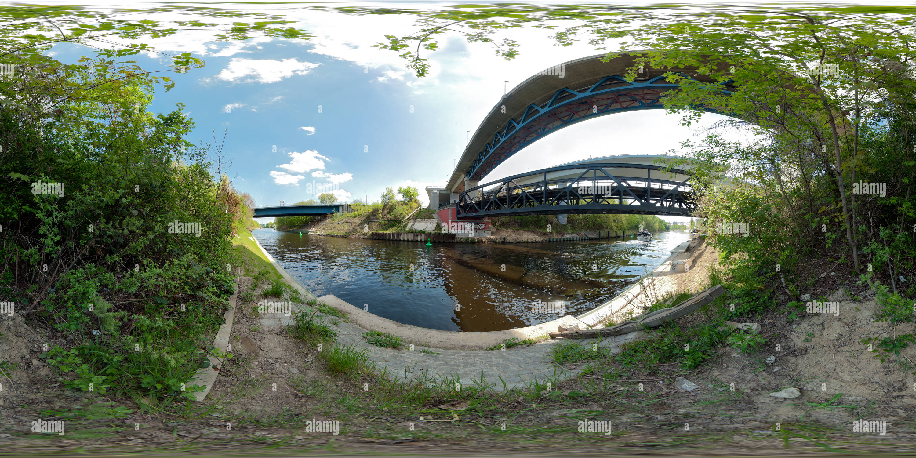 360 Grad Panorama Ansicht von Teltowkanal Berlin Neukölln