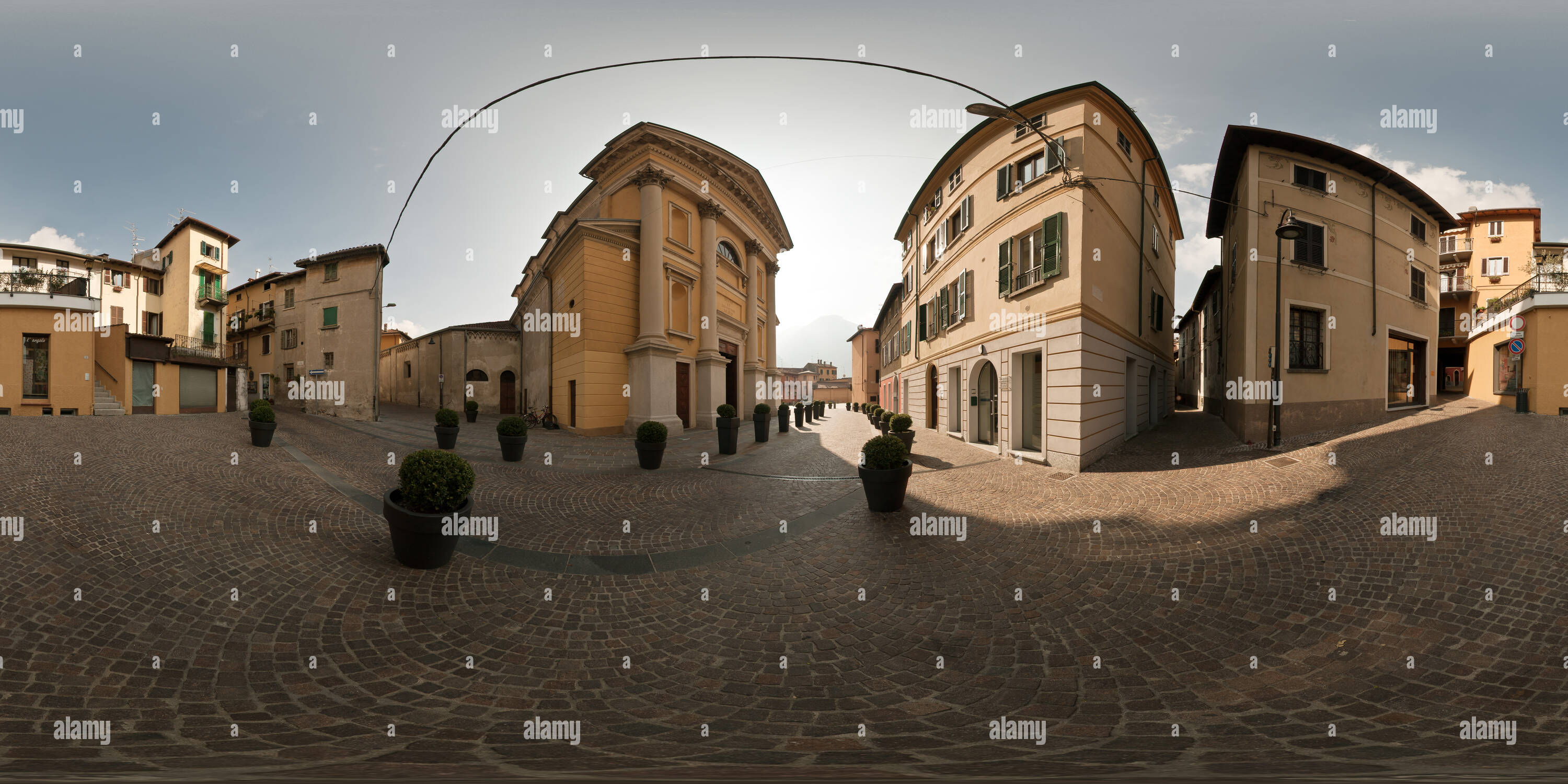 360 Grad Panorama Ansicht von Chiesa di San Vittore