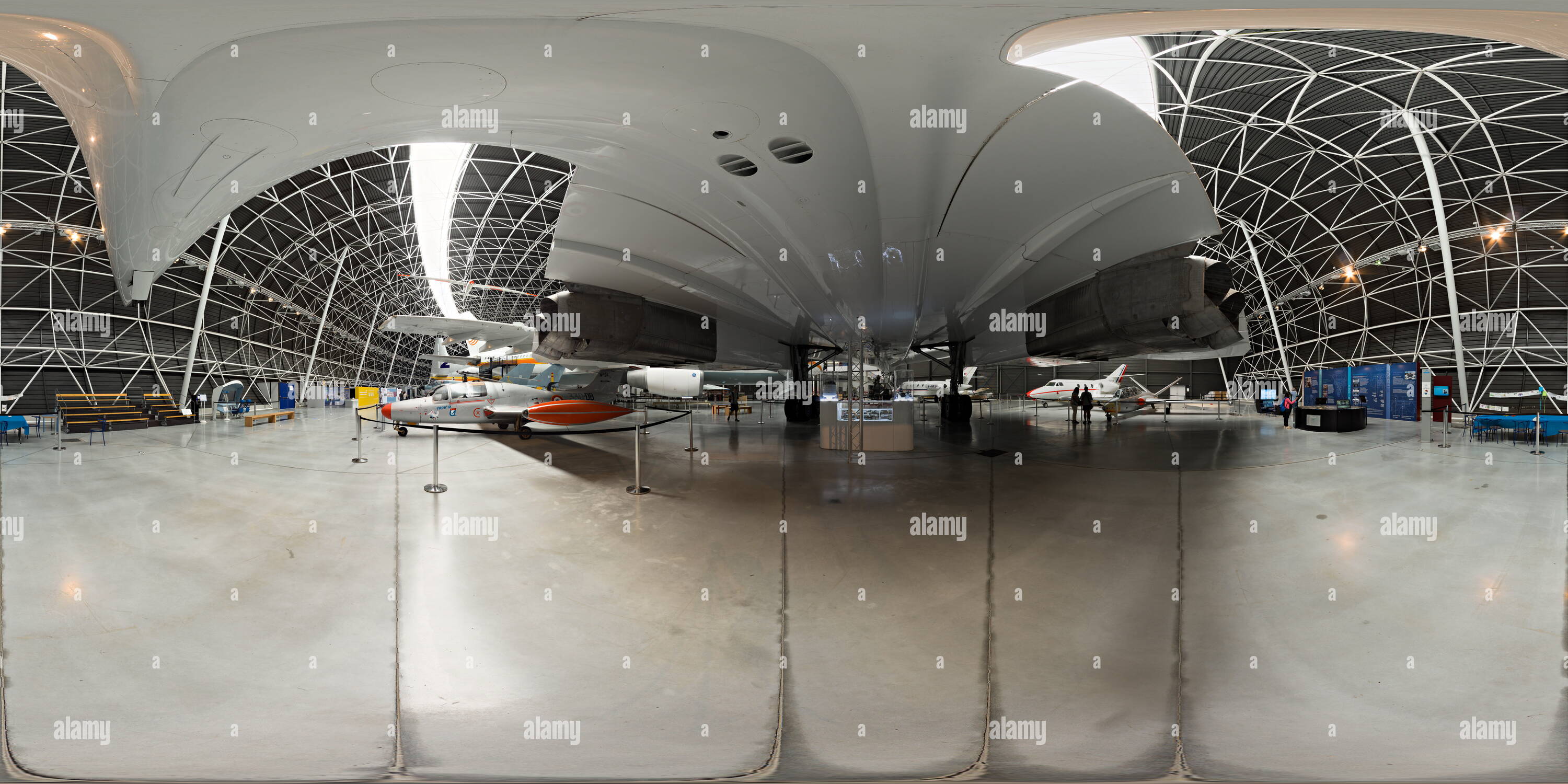 360 Grad Panorama Ansicht von Unter Concorde, Aeroscopia, Toulouse