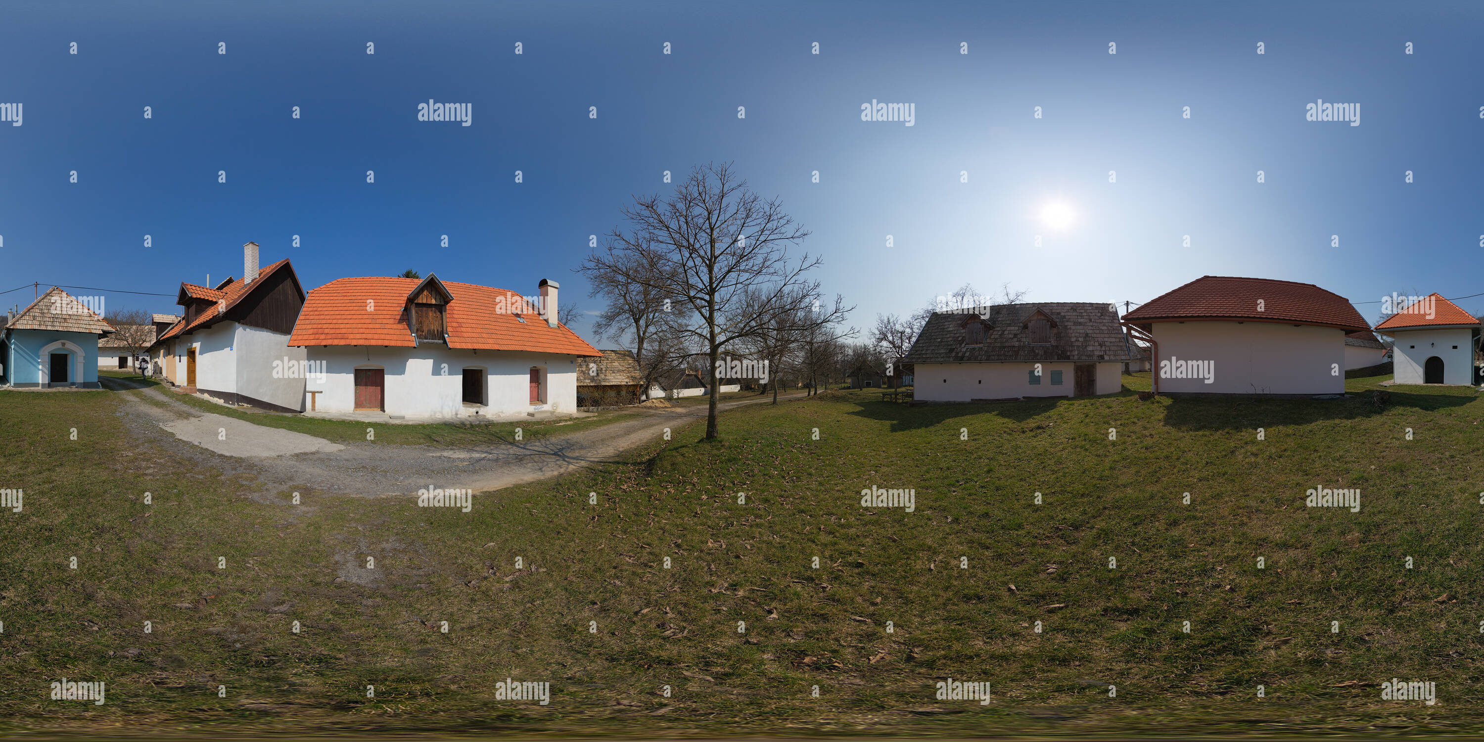 360 °Ansicht auf Sebechlebymúzeum ľudovej architektúry Stará hora Alamy