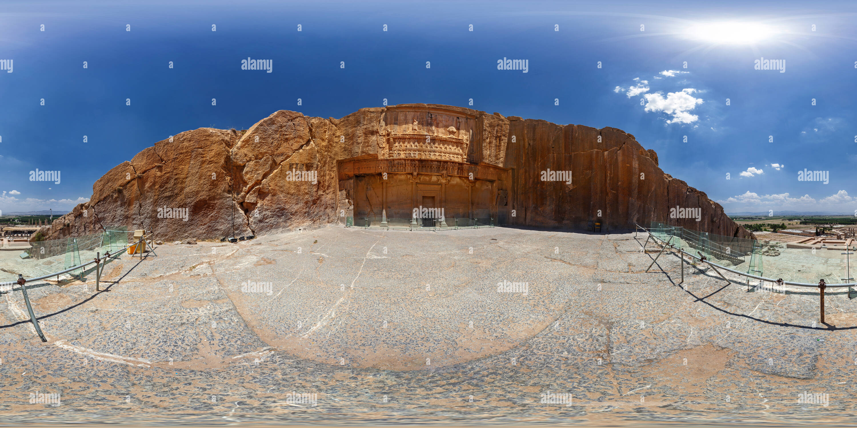 360 Grad Panorama Ansicht von Die königliche Grab von Artaxerxes II - Persepolis