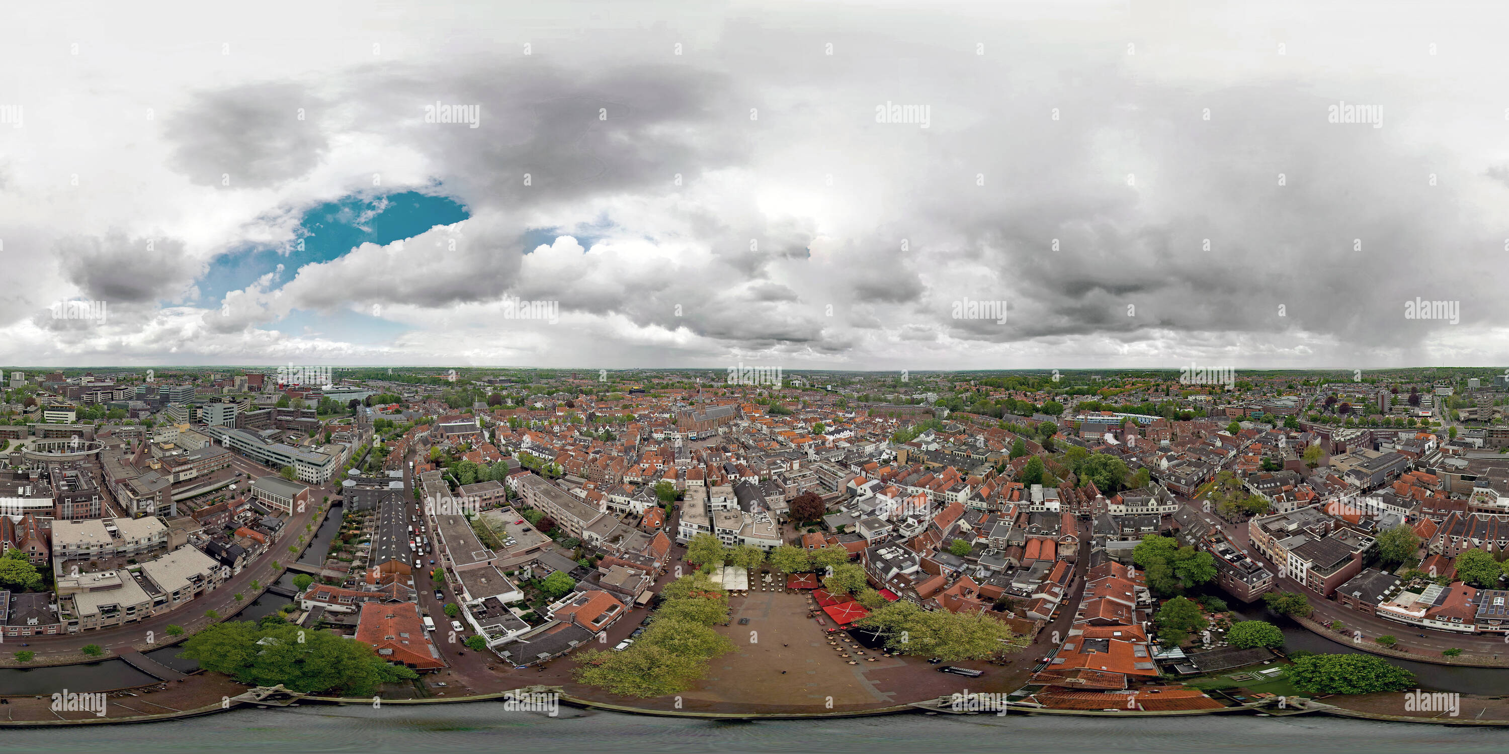 360 Grad Panorama Ansicht von Onze Lieve Vrouwetoren, Amersfoort