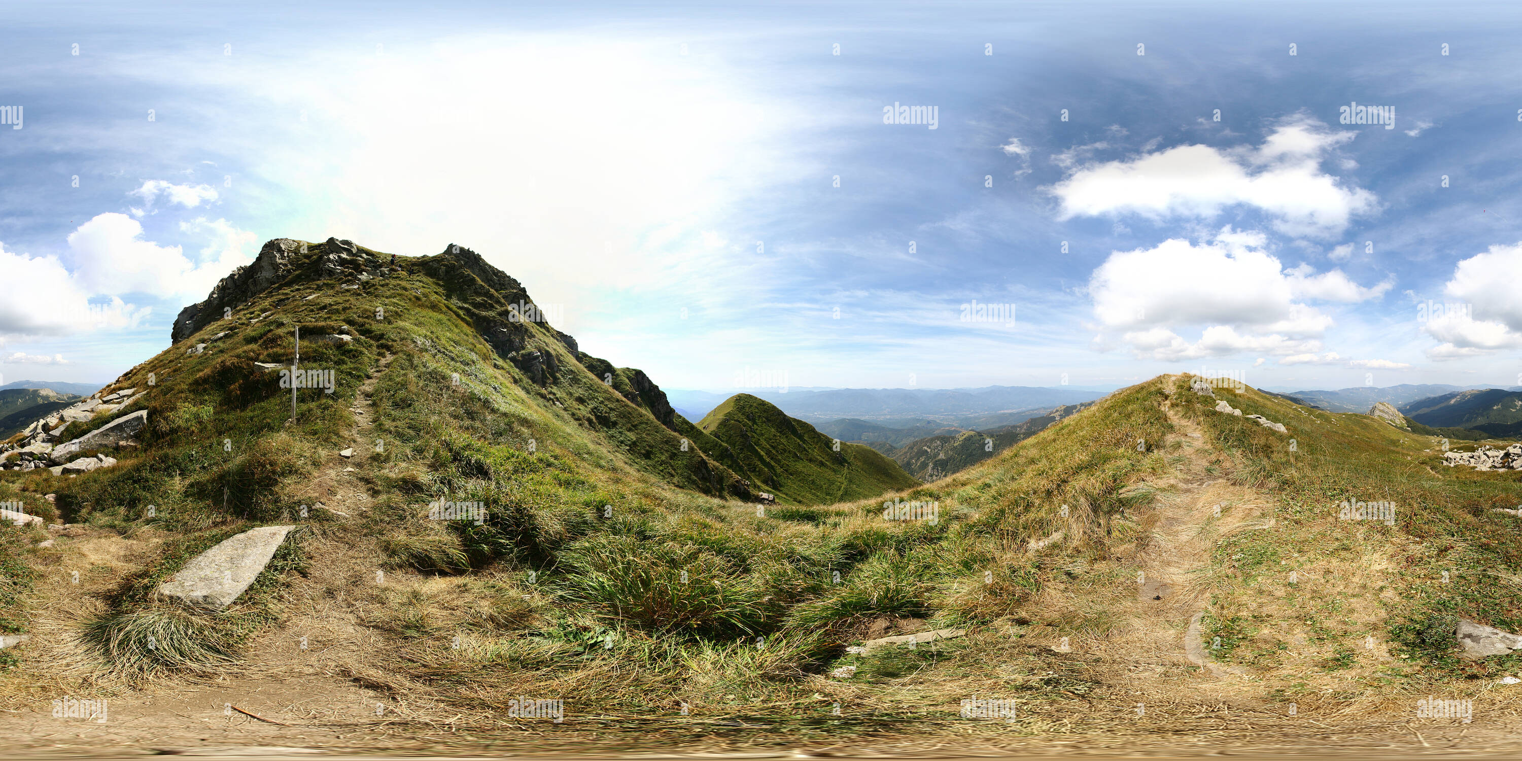 360 °Ansicht auf In Richtung Monte Matto Appennino Tosco Emiliano