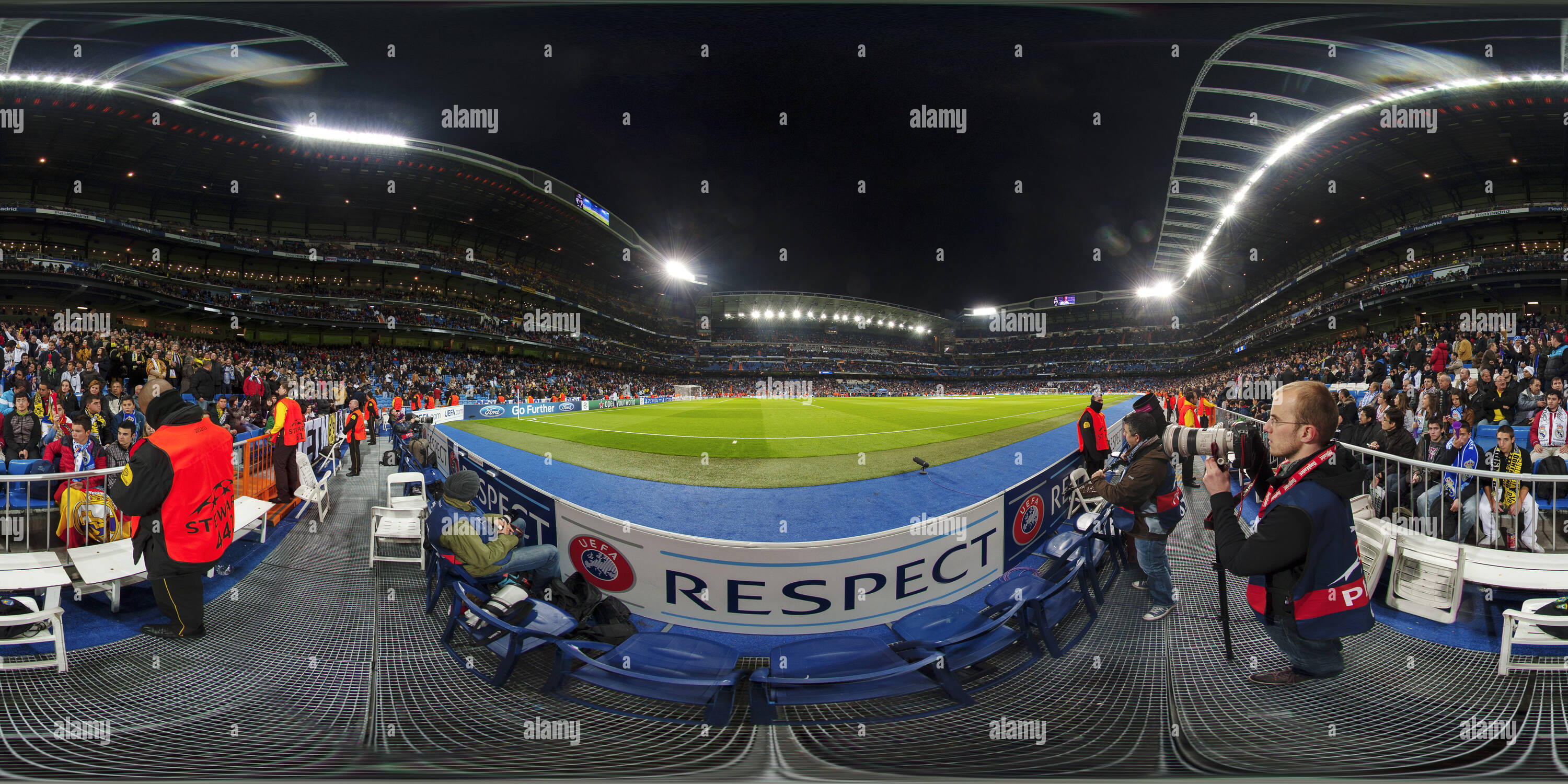 360 Grad Panorama Ansicht von Santiago-Bernabéu-Stadion