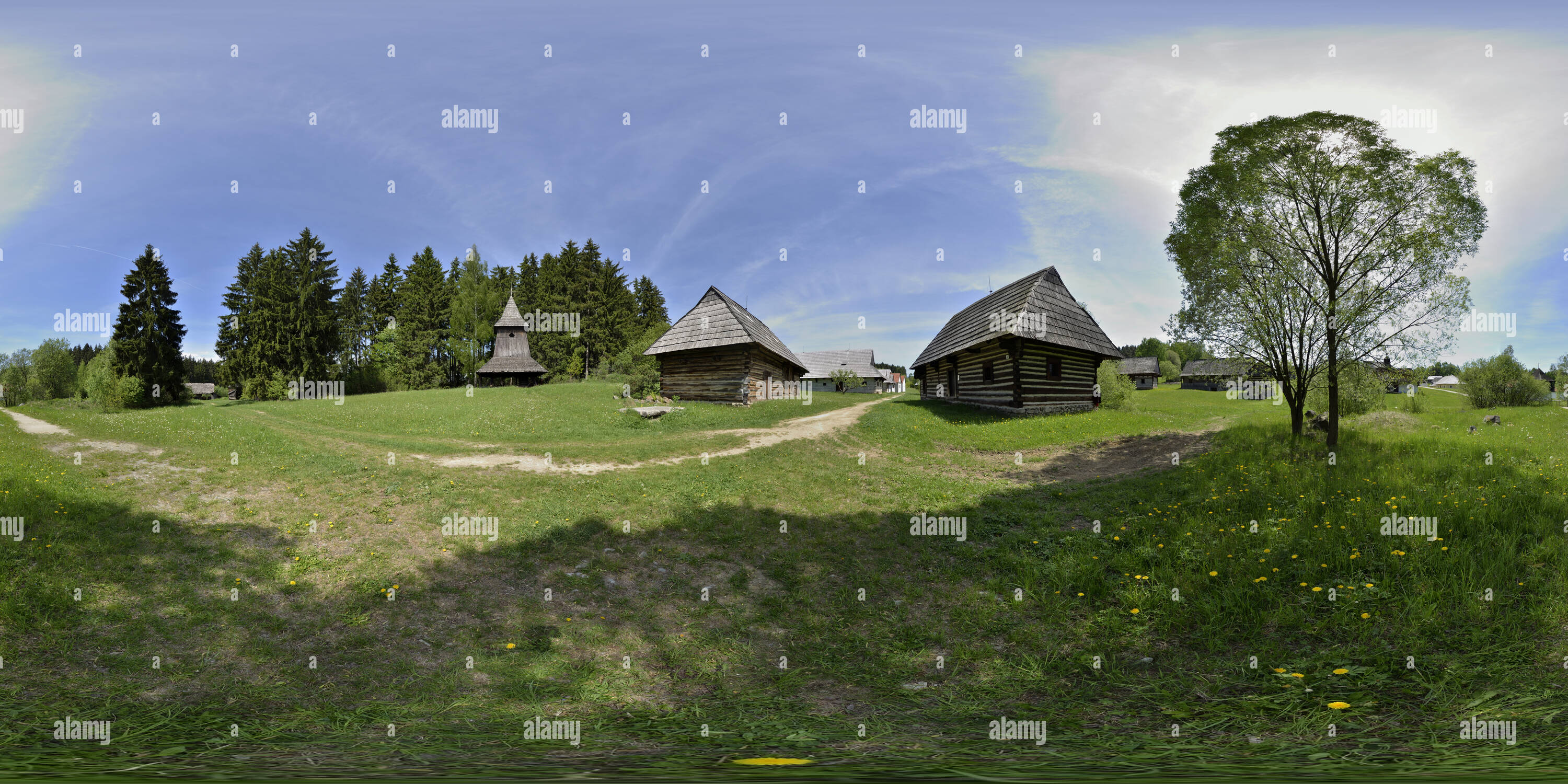 360 Grad Panorama Ansicht von Museum der Slowakischen Dorf - Gebiet Liptov