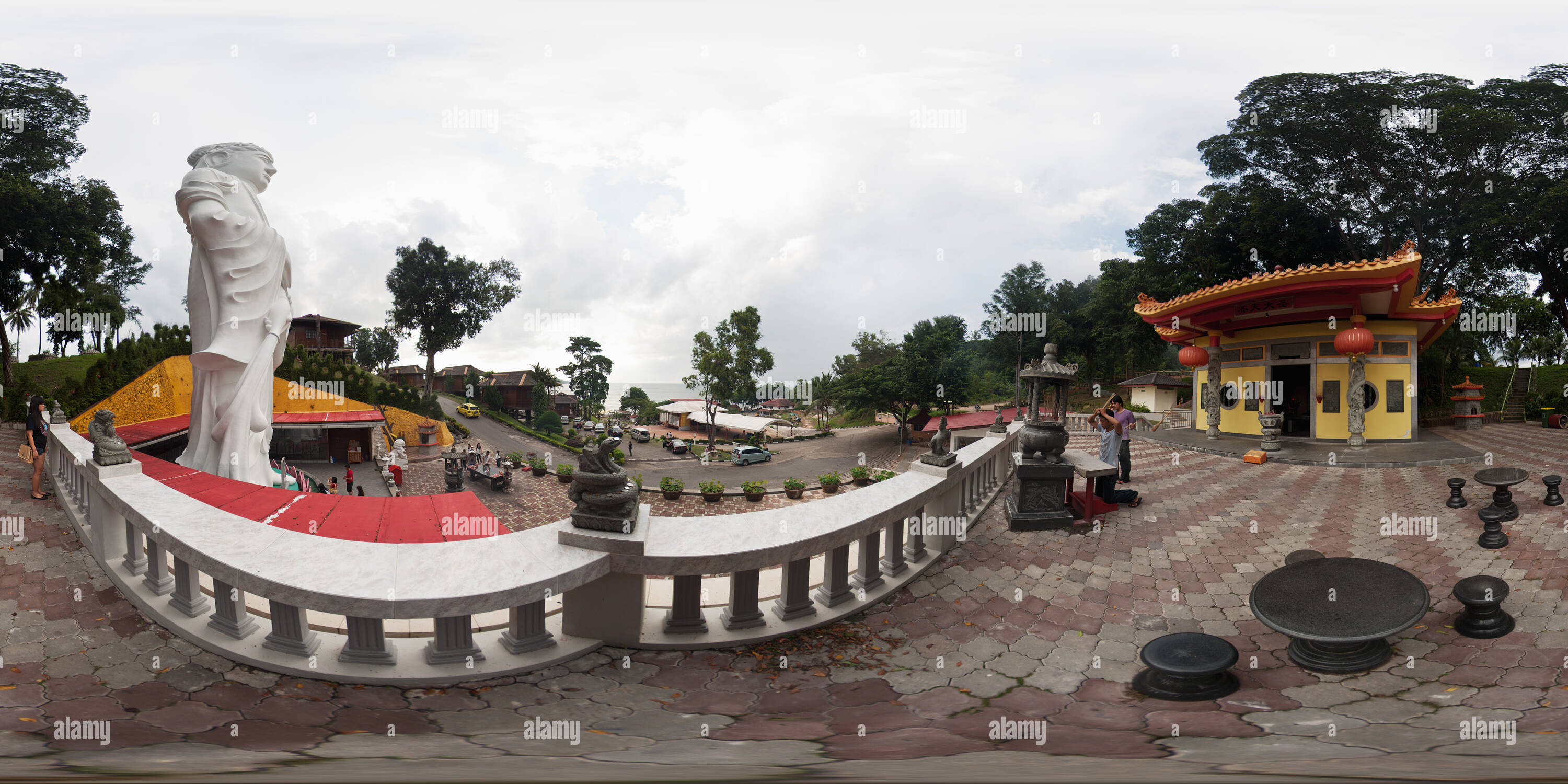 360 °-Ansicht auf Kwan Im Göttin Statue, Batam - Alamy