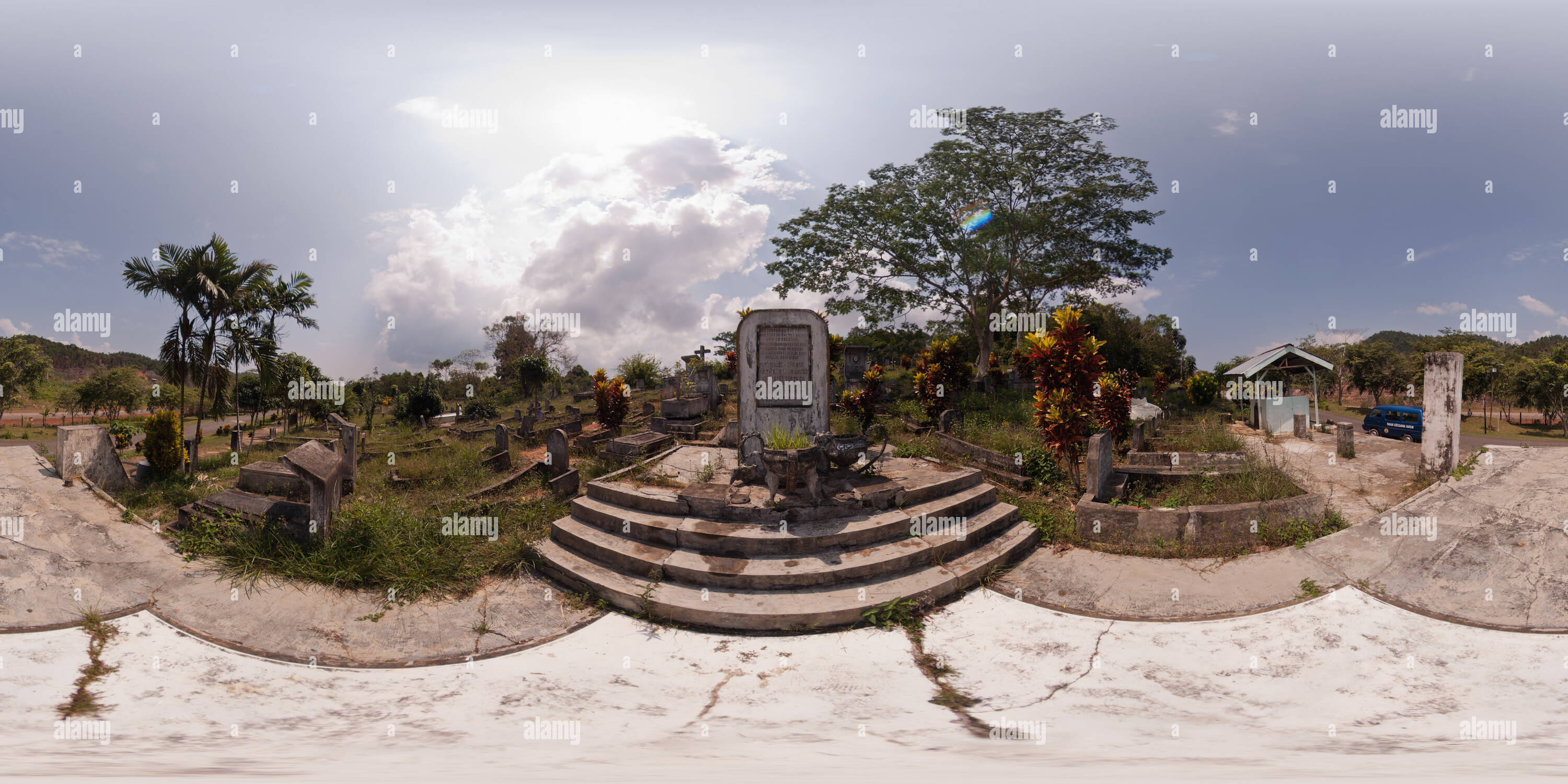 360 Grad Panorama Ansicht von Ngha Trang Friedhof, Galang Insel Flüchtlingslager, Batam