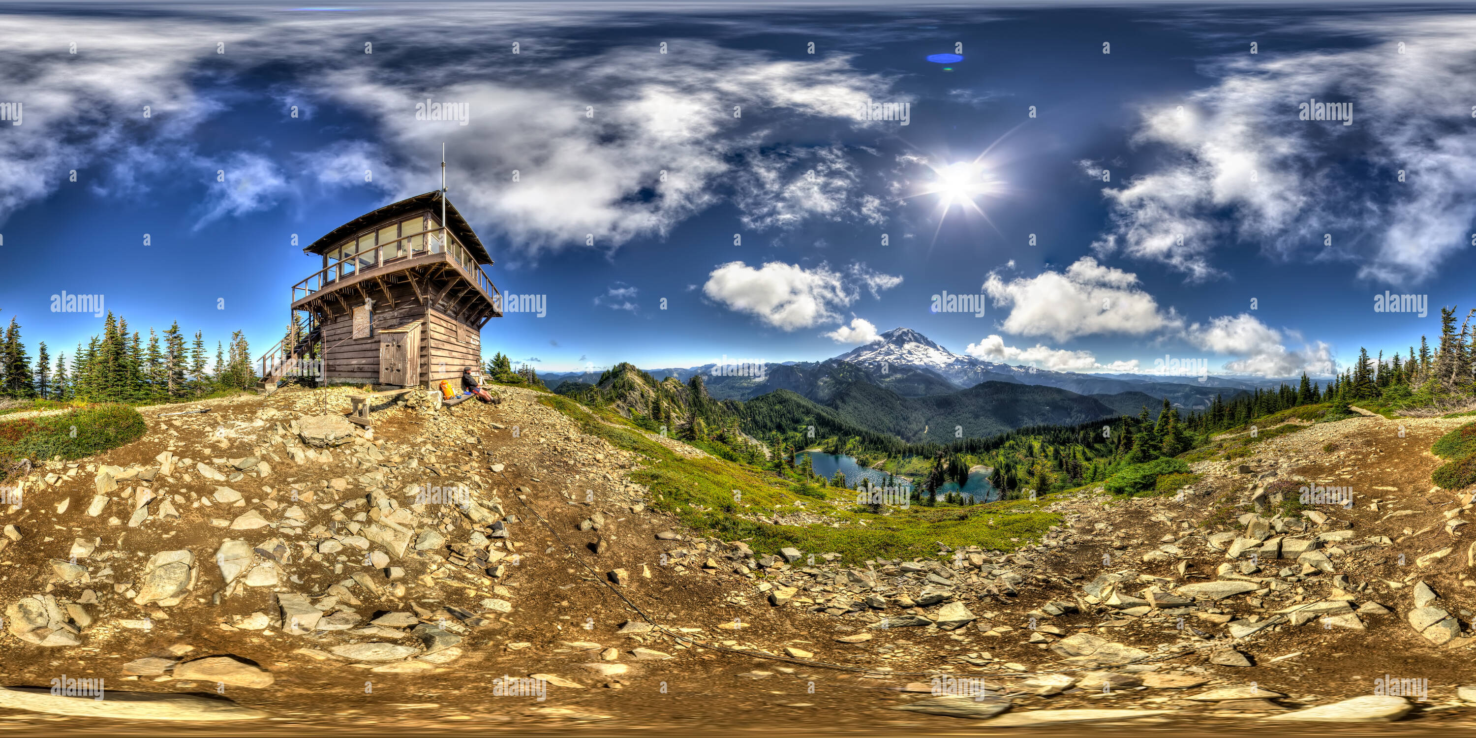 360 °-Ansicht auf Tolmie spitze Gipfel, Mt. Rainier National Park ...