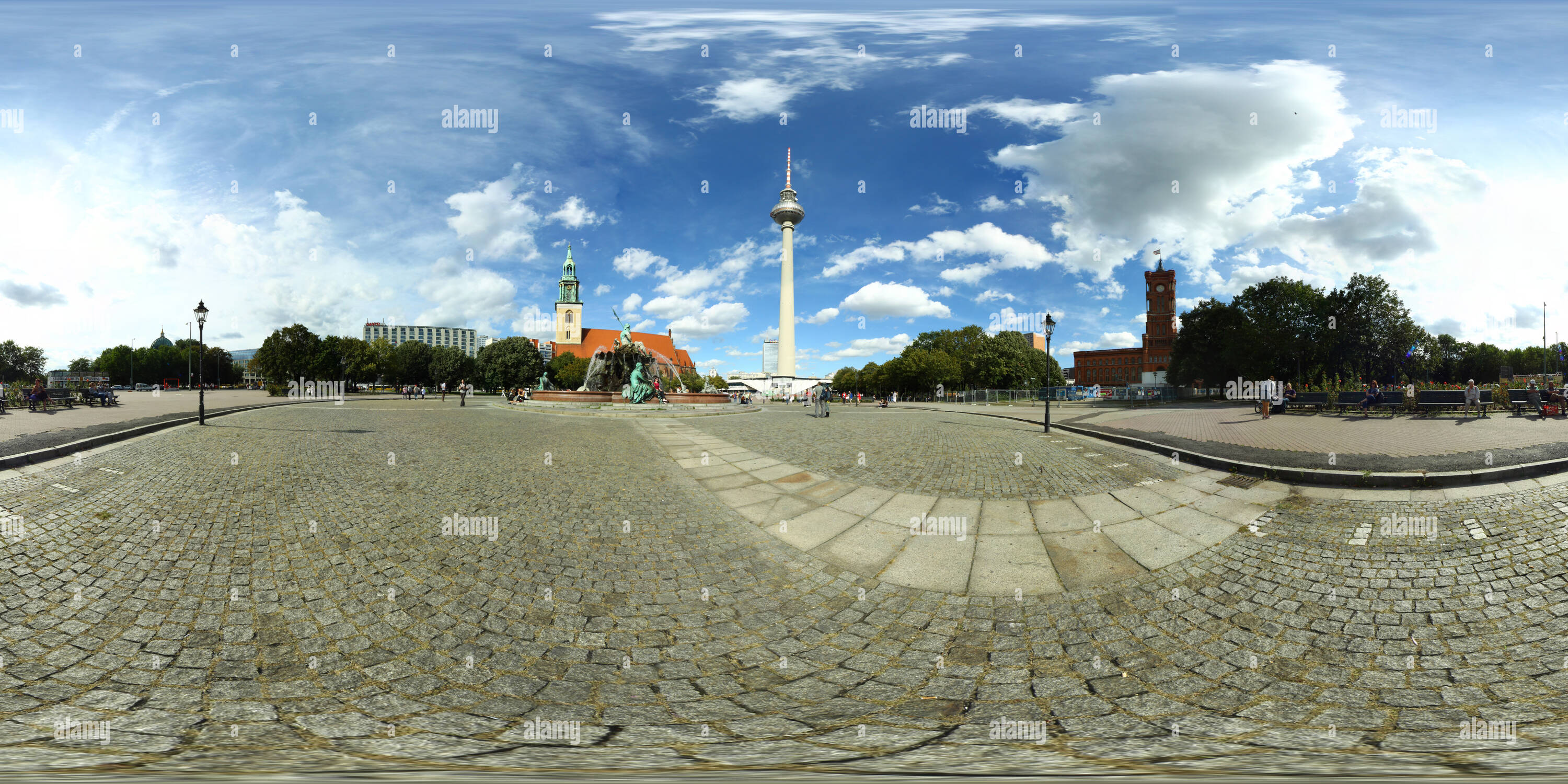 360 Grad Panorama Ansicht von Fernsehturm in Berlin