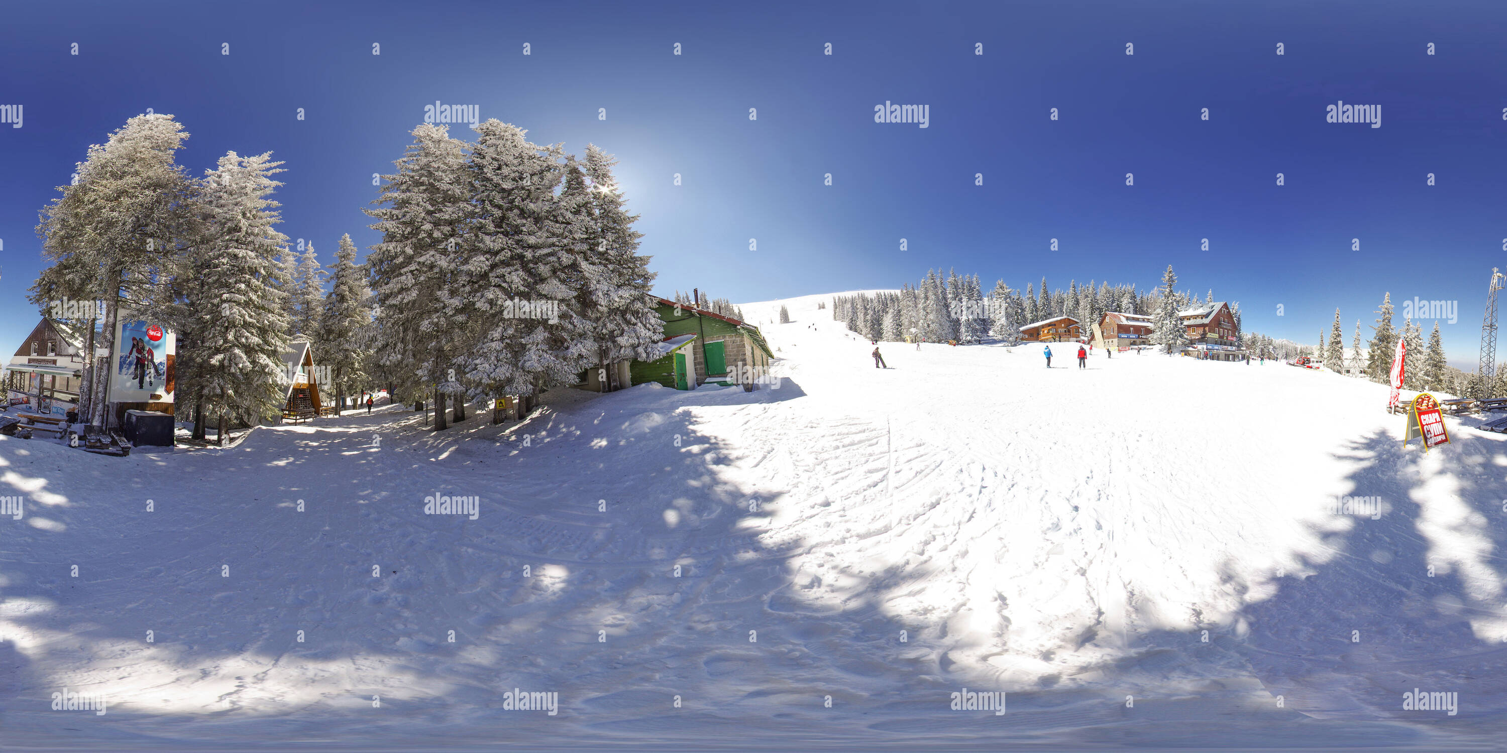 360 Grad Panorama Ansicht von Ski road' Laleto' von Aleko Skigebiet im Winter, Vitosha, Bulgariens