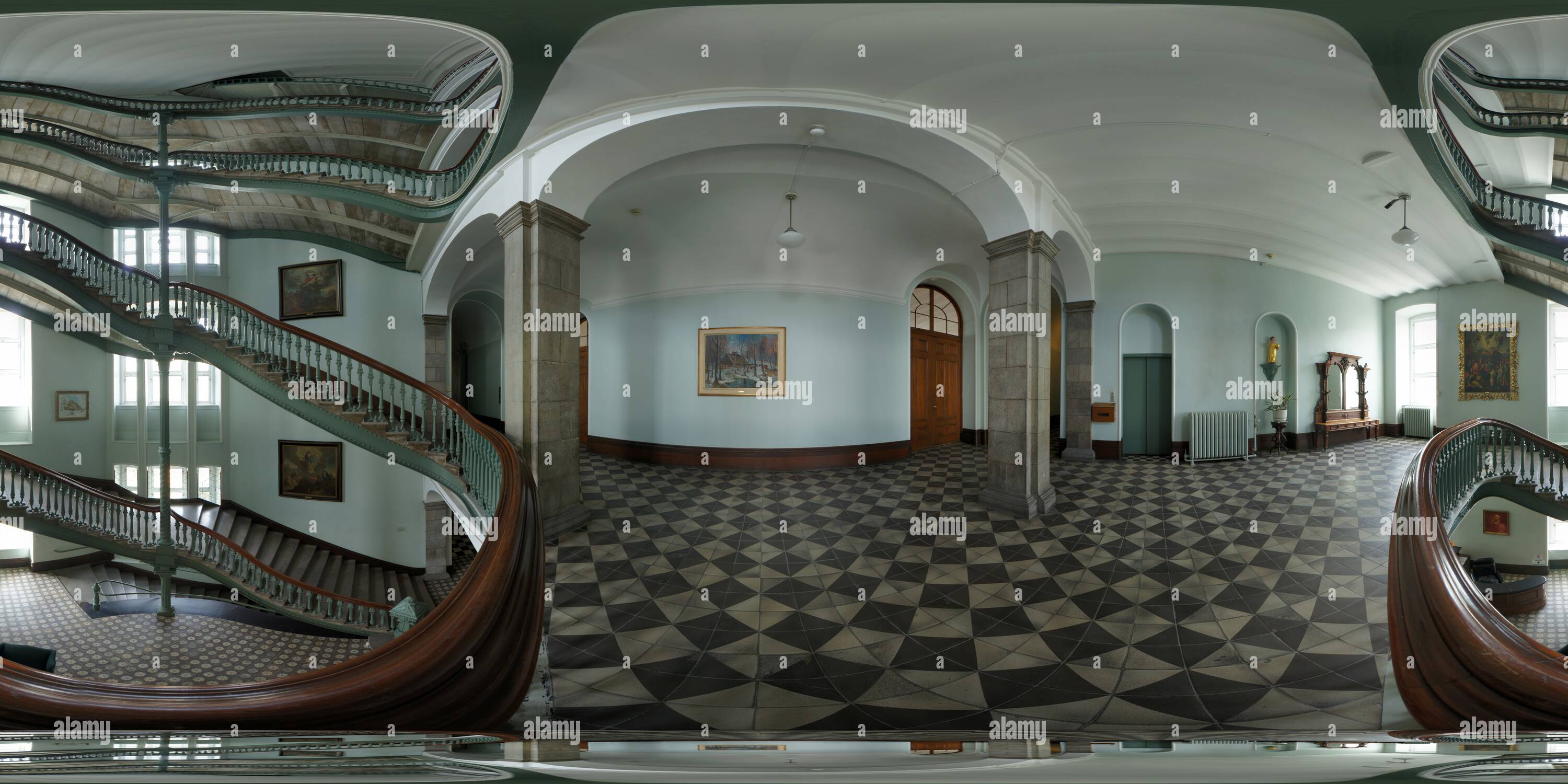 360 Grad Panorama Ansicht von Grand Escalier 1 - Grand séminaire de Québec