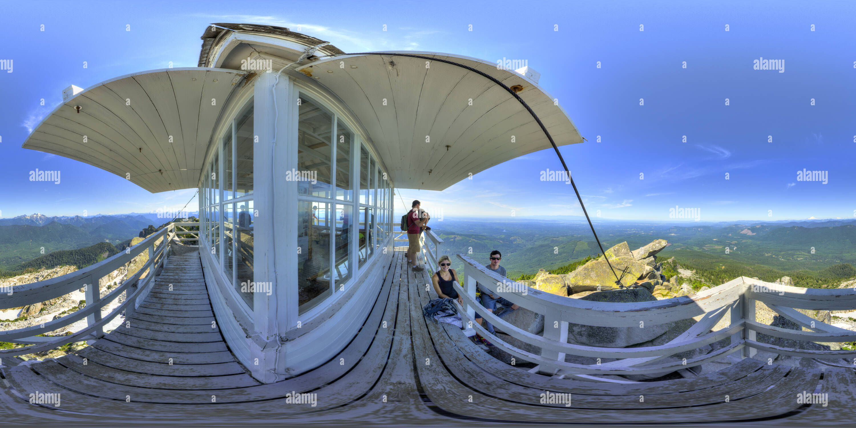 360 Grad Panorama Ansicht von Mount Pilchuck Lookout, Deck, Kaskaden, WA State