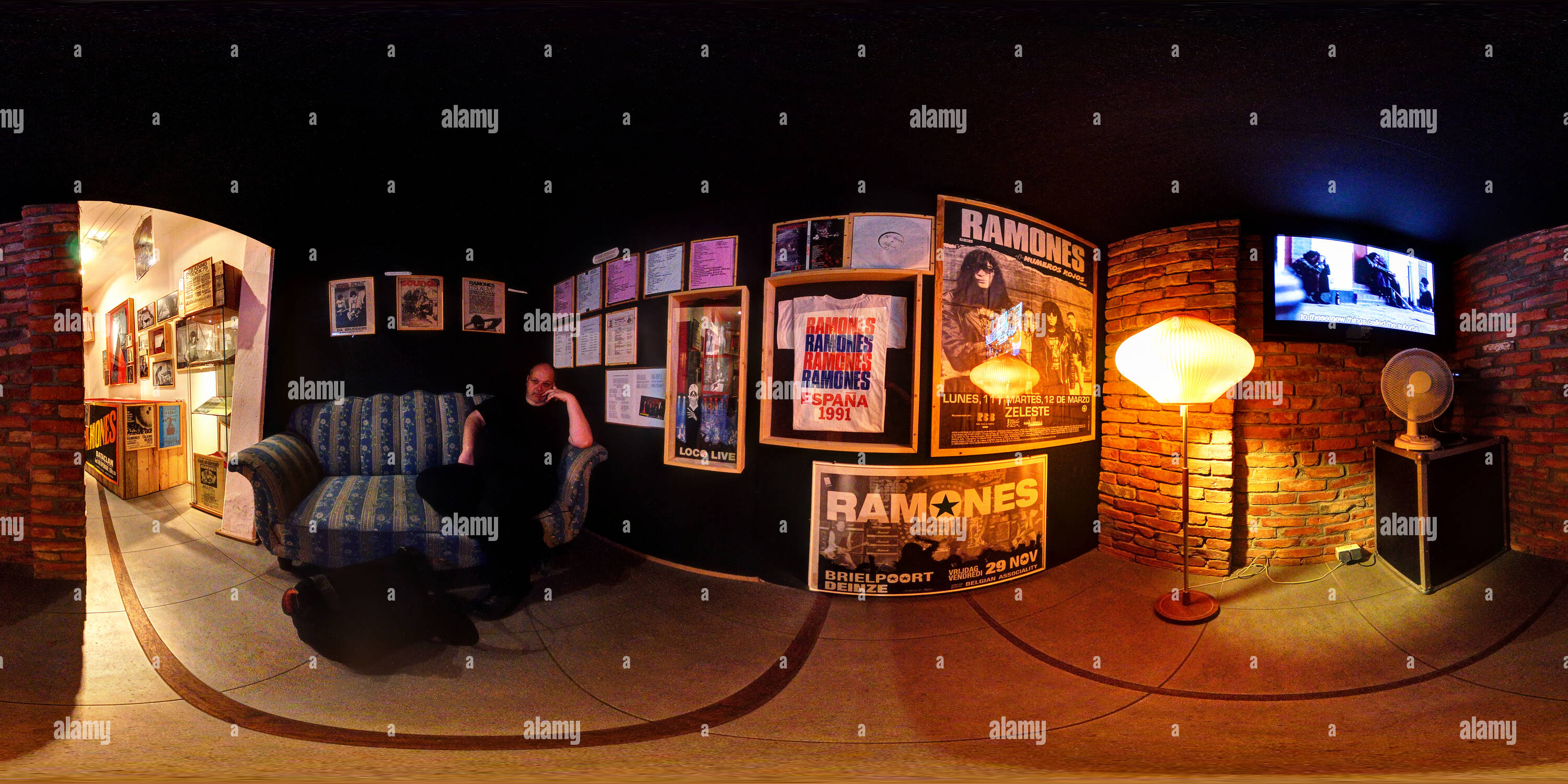 360 Grad Panorama Ansicht von Berliner Ramones Museum