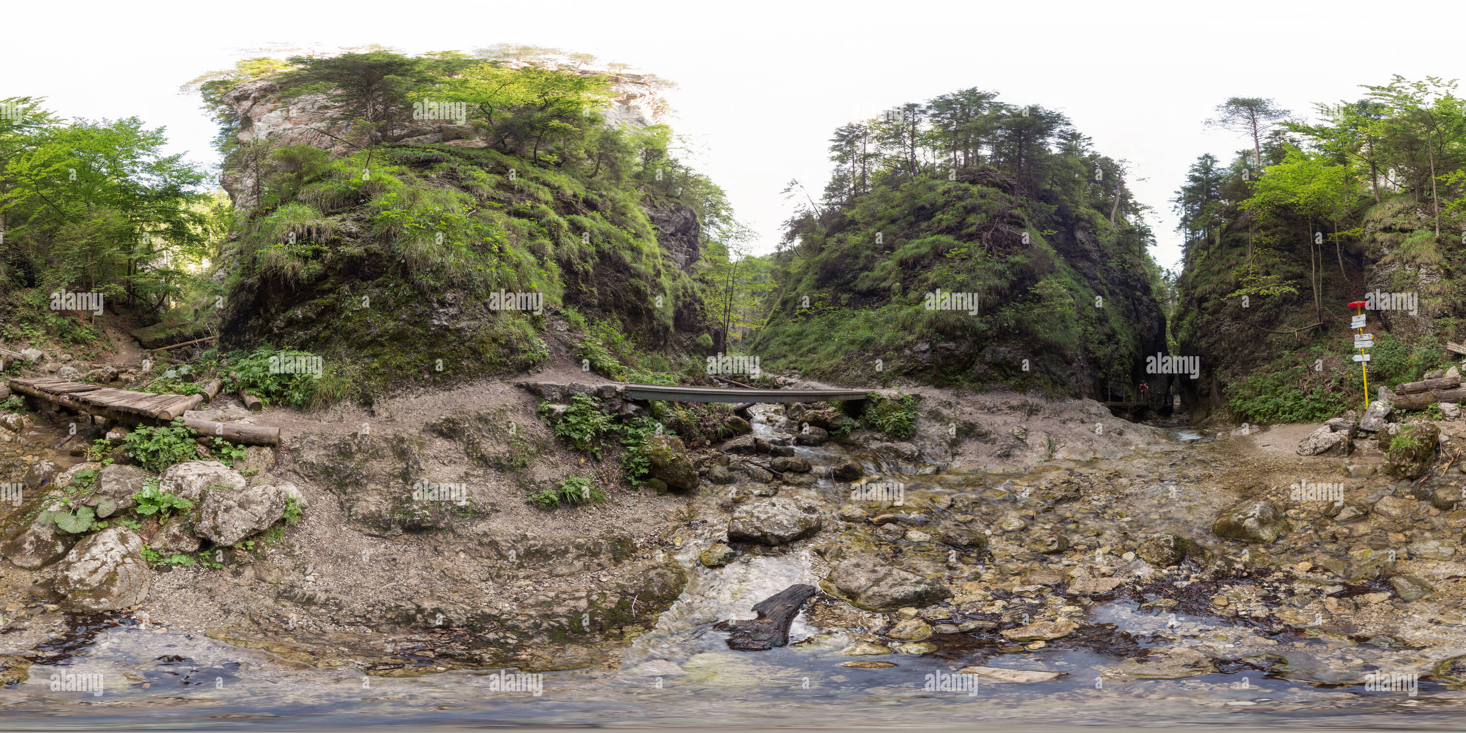 360 Grad Panorama Ansicht von Dolní Rose - križovatka