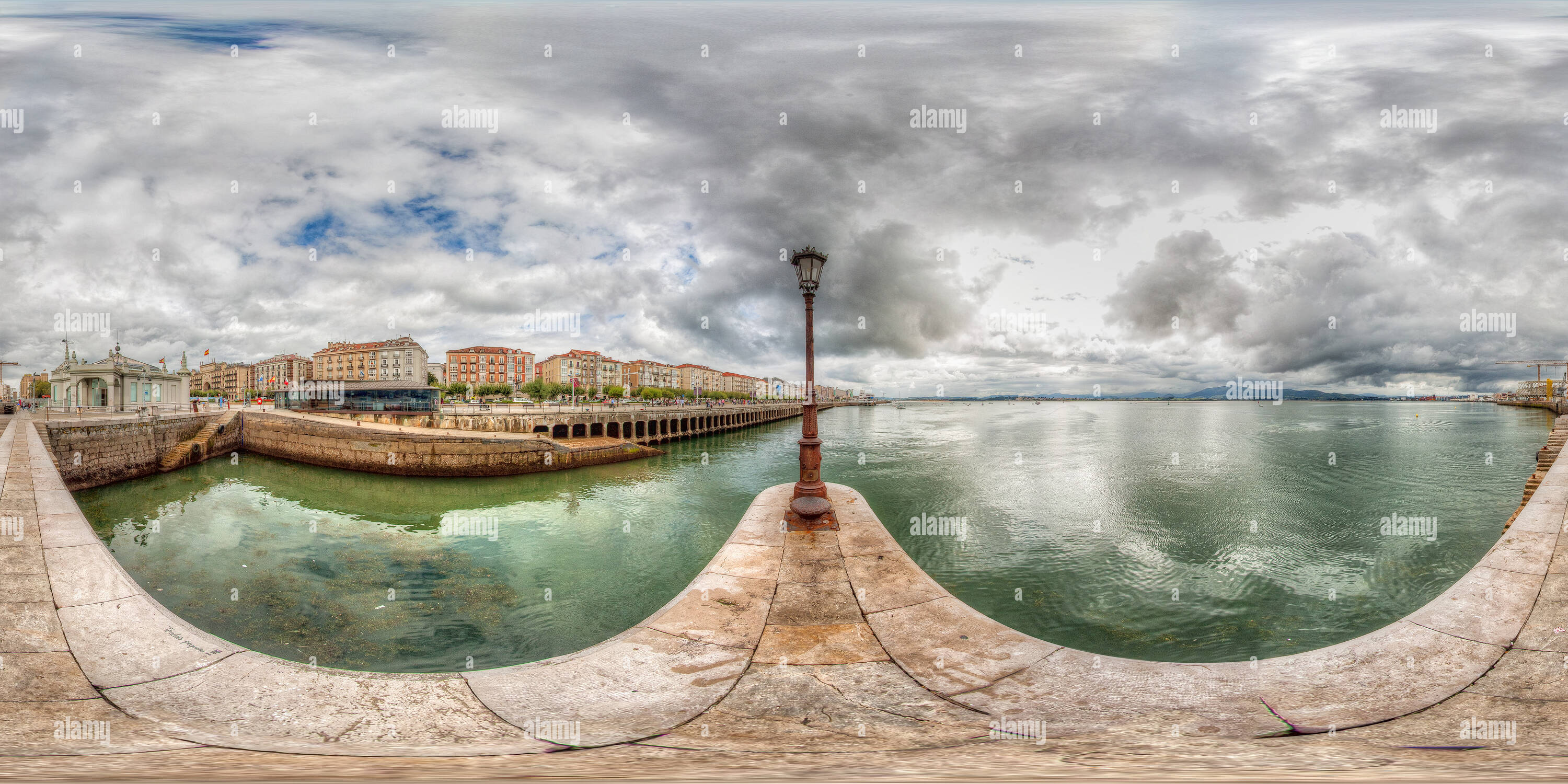 360 Grad Panorama Ansicht von Santander, Palacete del Embarcadero