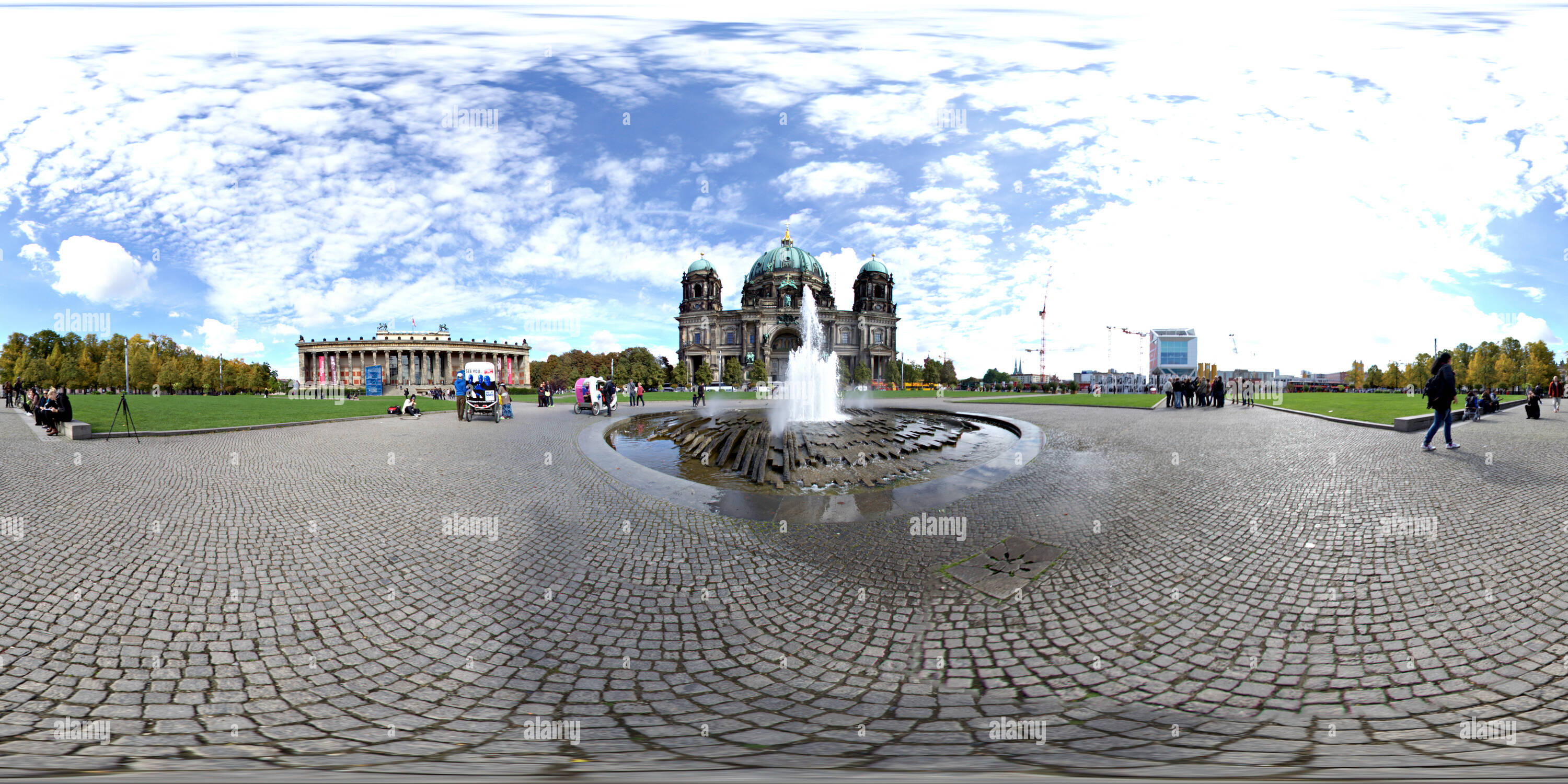 360 Grad Panorama Ansicht von Lustgarten in Berlin