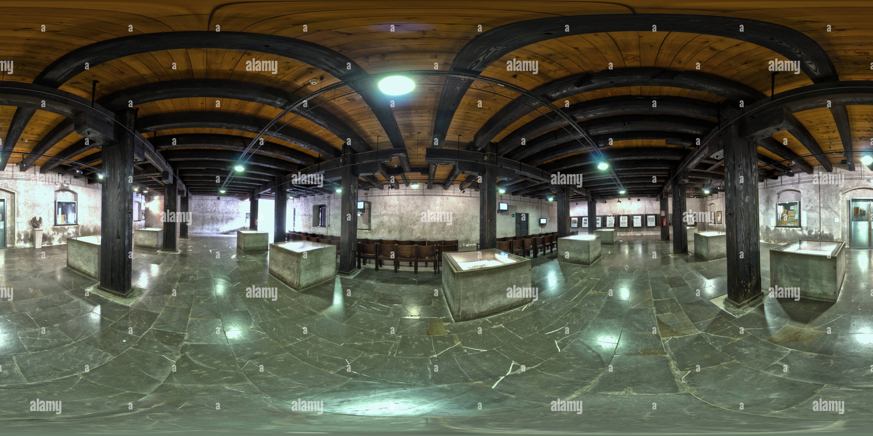 360 Grad Panorama Ansicht von Risiera di San Sabba - taborišče muzejska zbirka Rižarna-s TV-museum sammlung mit TV-Civico Museo della Risiera - documenti e cimeli