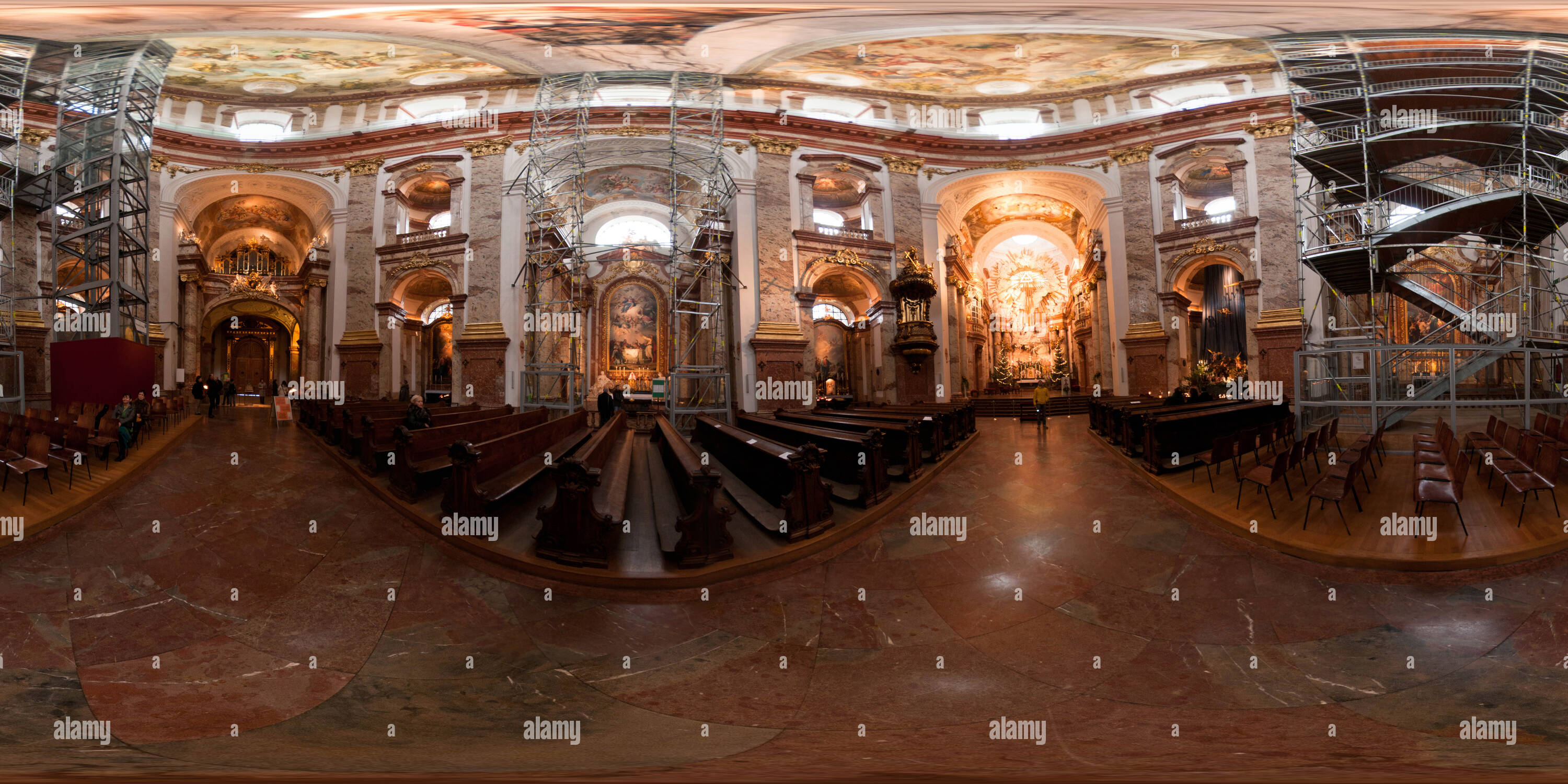 360 Grad Panorama Ansicht von Karlskirche