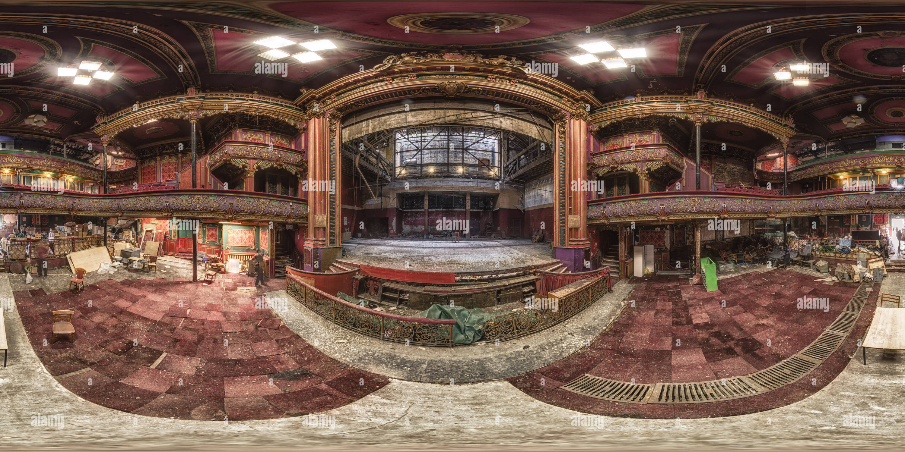 360 Grad Panorama Ansicht von Blick von den Ständen zu Hulme Hippodrom, Juni 2013