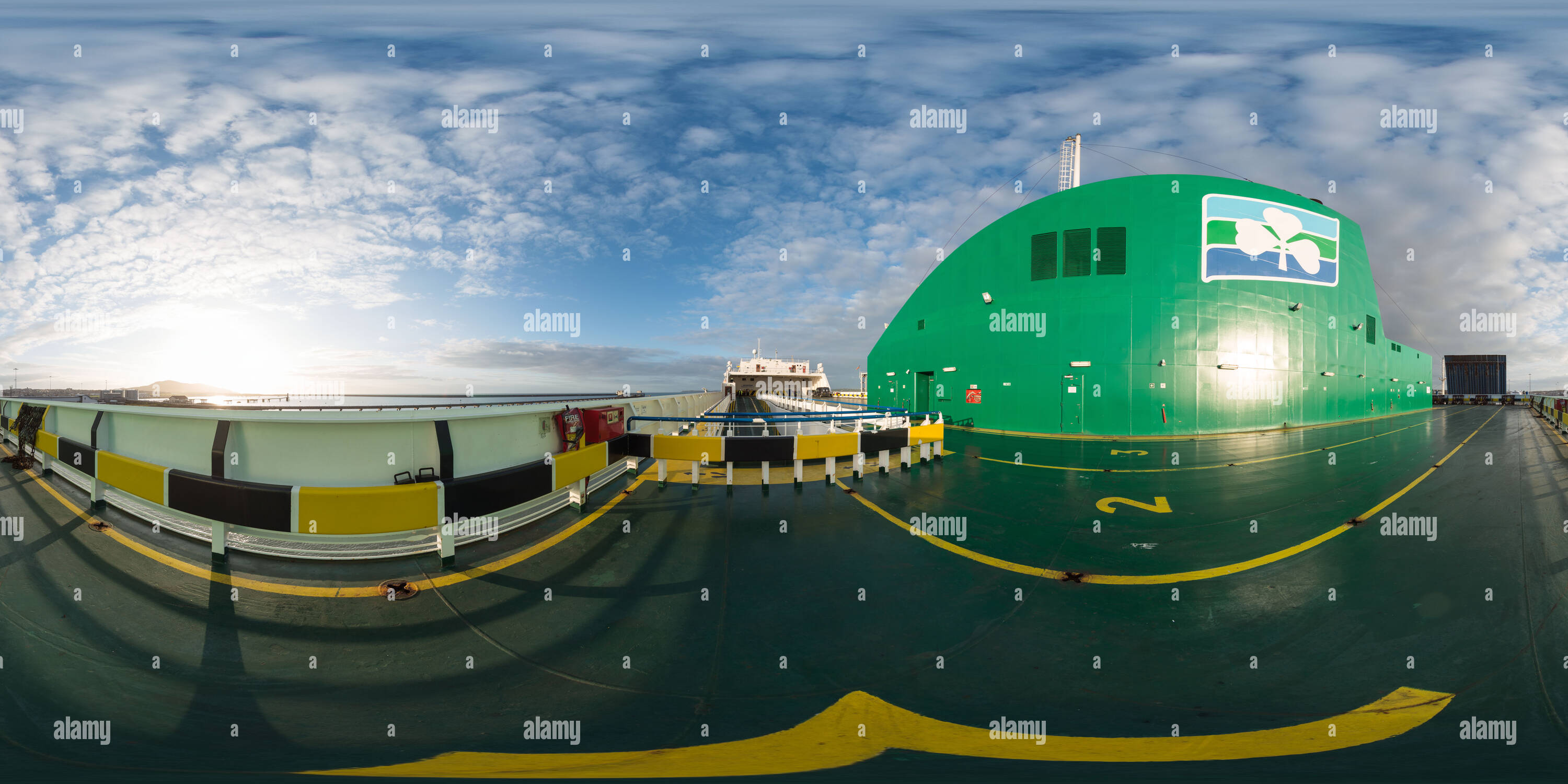 360 Grad Panorama Ansicht von Irish Ferries Fähre Epsilon