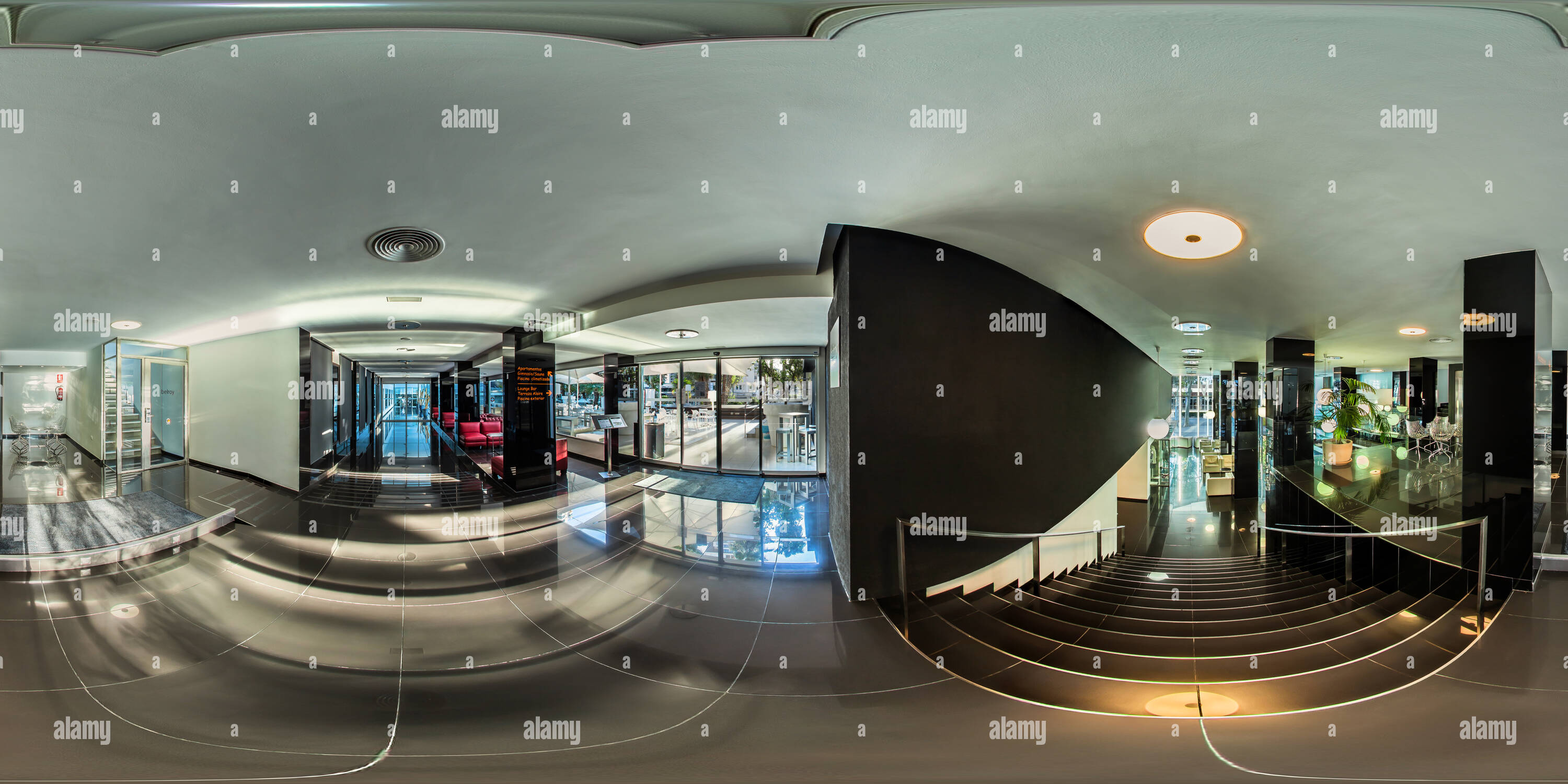 360 Grad Panorama Ansicht von Halle Treppen - Hotel Belroy - Vier Sterne - in der Nähe vom Strand in Benidorm.