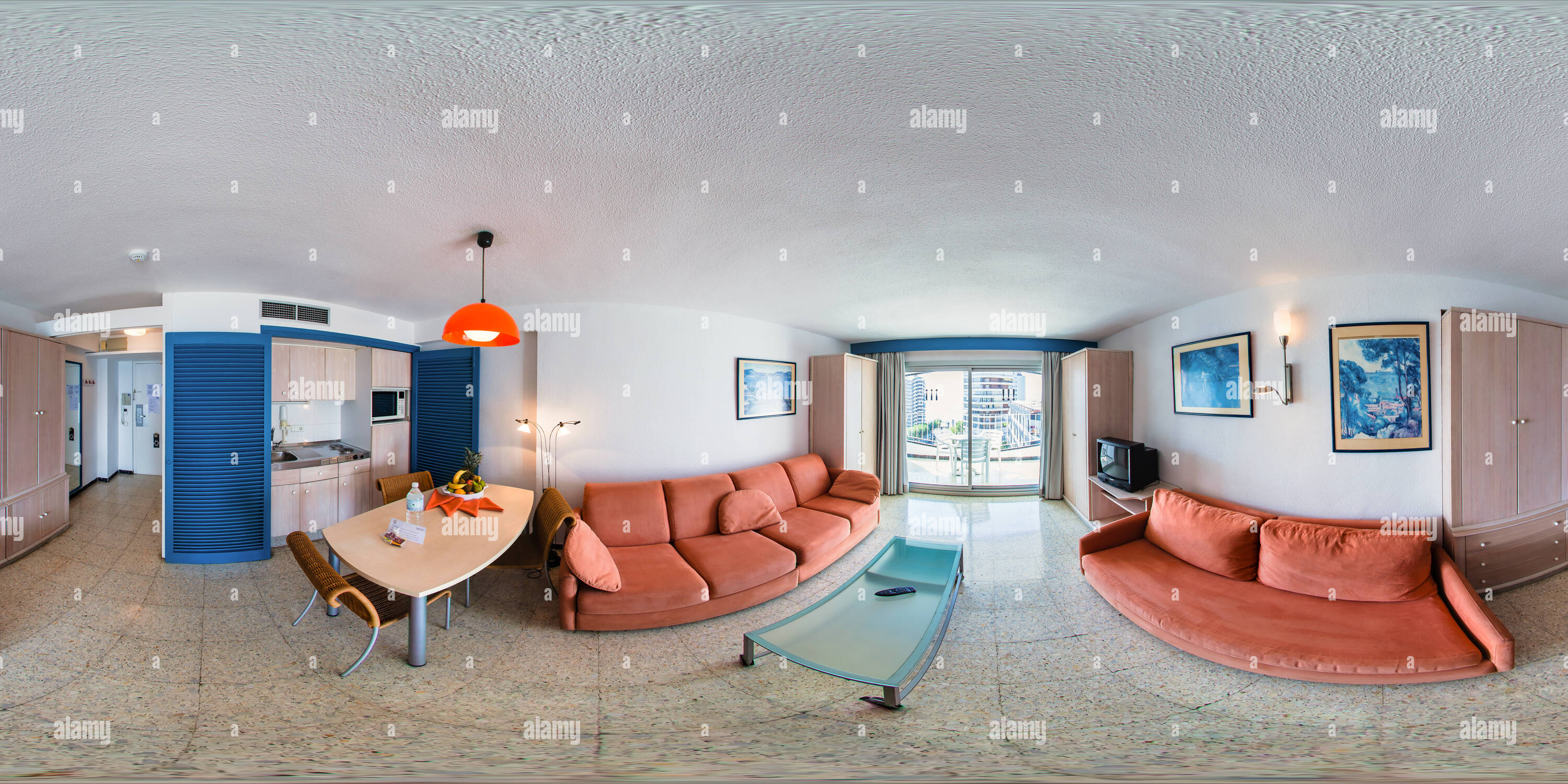 360 Grad Panorama Ansicht von Studio Wohnzimmer - Hotel Belroy - Vier Sterne - in der Nähe vom Strand in Benidorm.