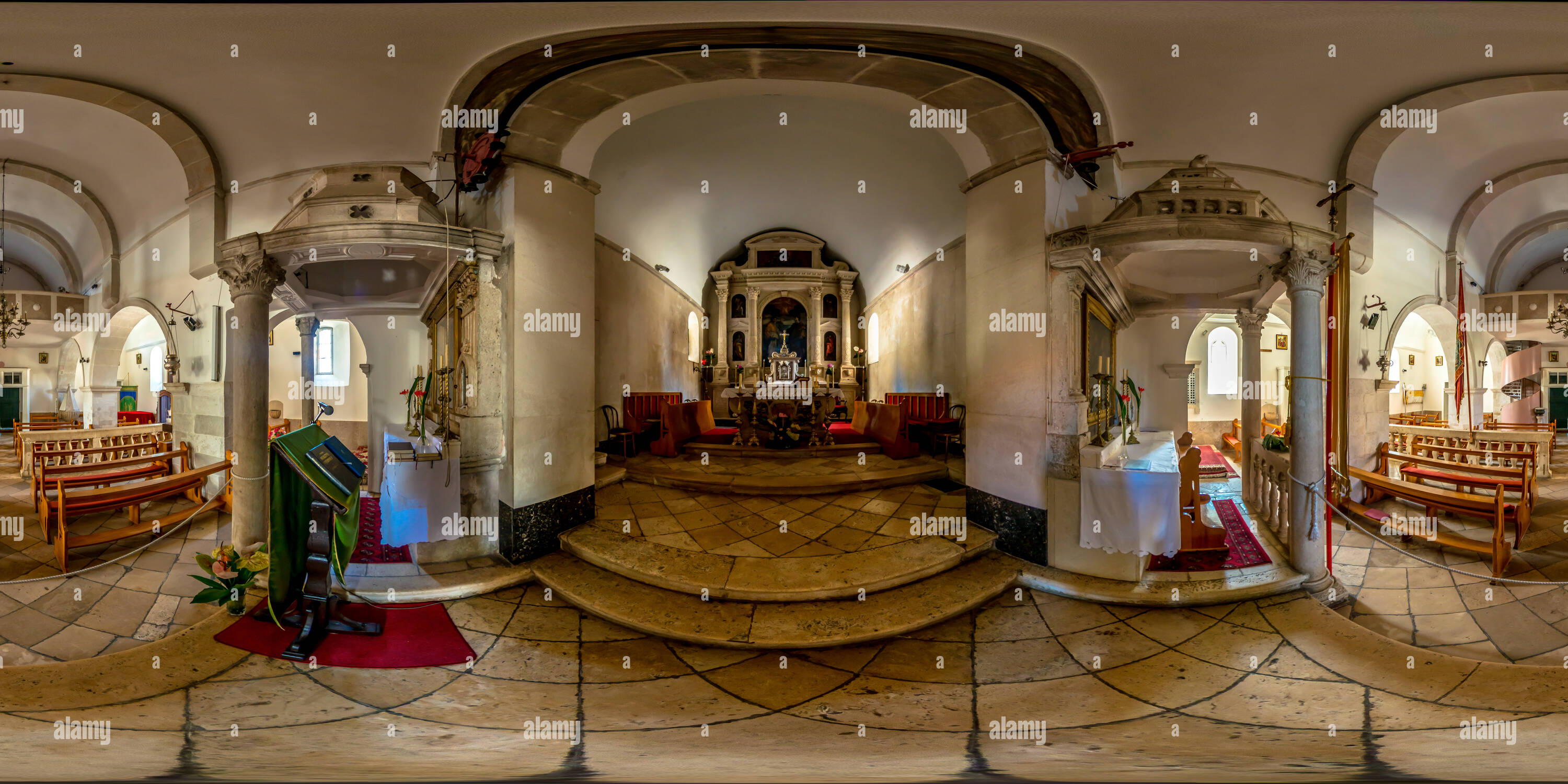 360 Grad Panorama Ansicht von Kirche der Heiligen Kosmas und Damian