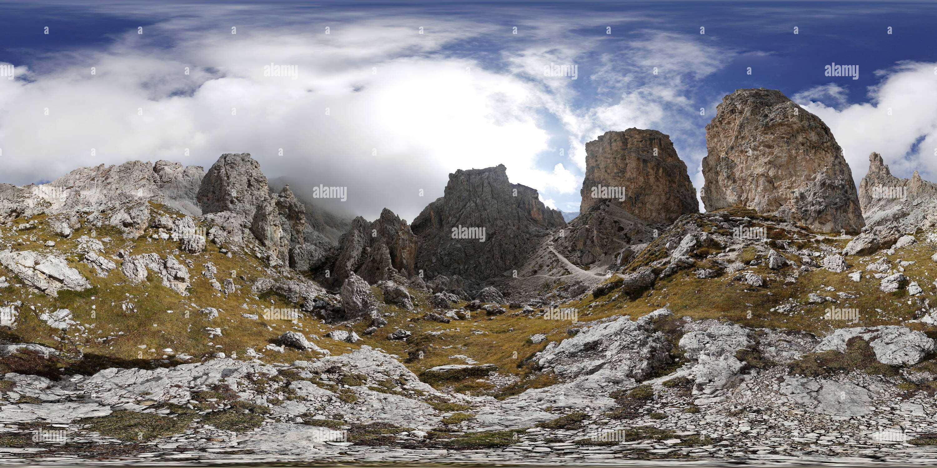 360 Grad Panorama Ansicht von Grödner Pass Cir-Spitzen