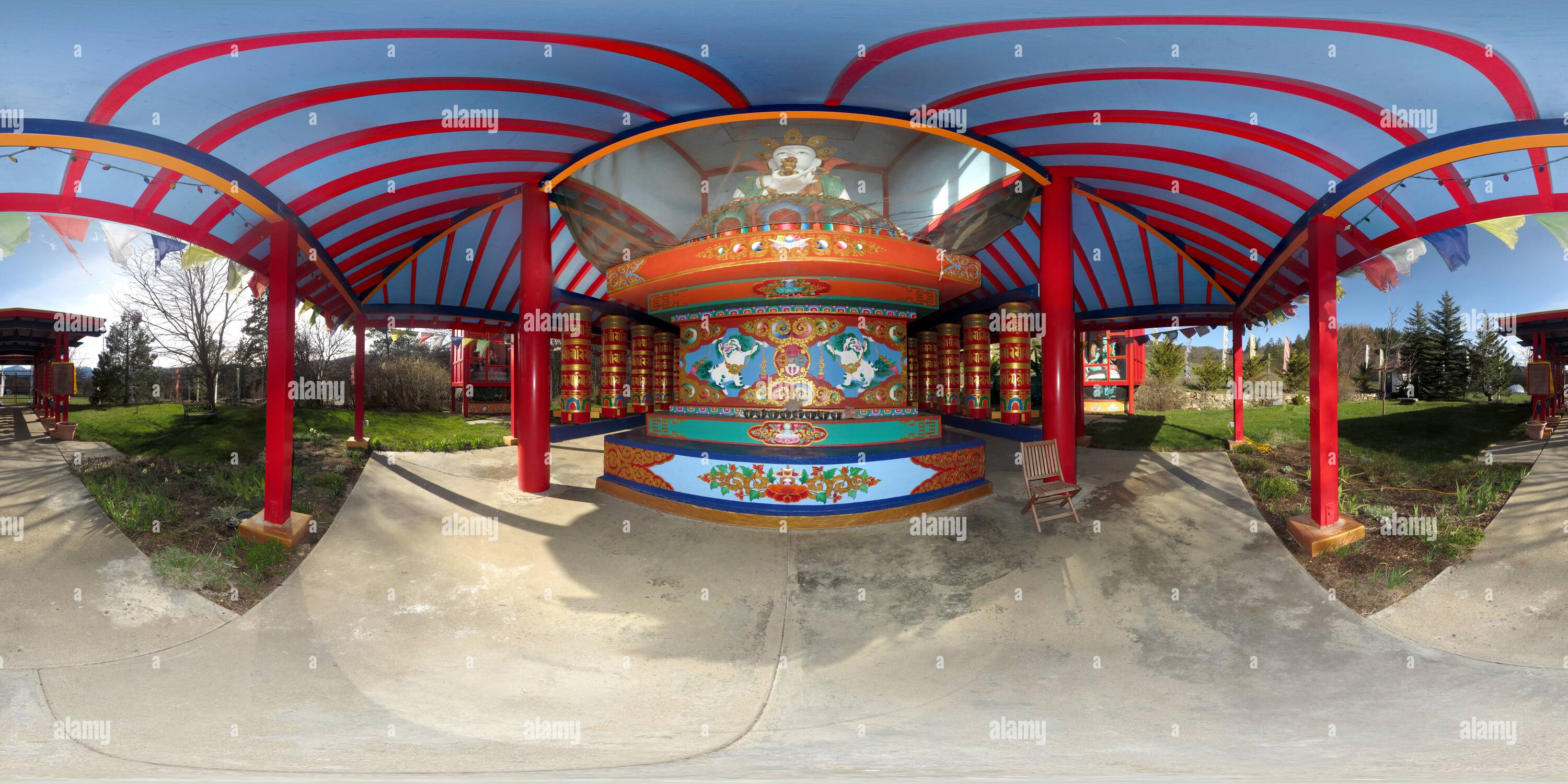 360 Grad Panorama Ansicht von Tashi Chöling - Mandala Garten [1]