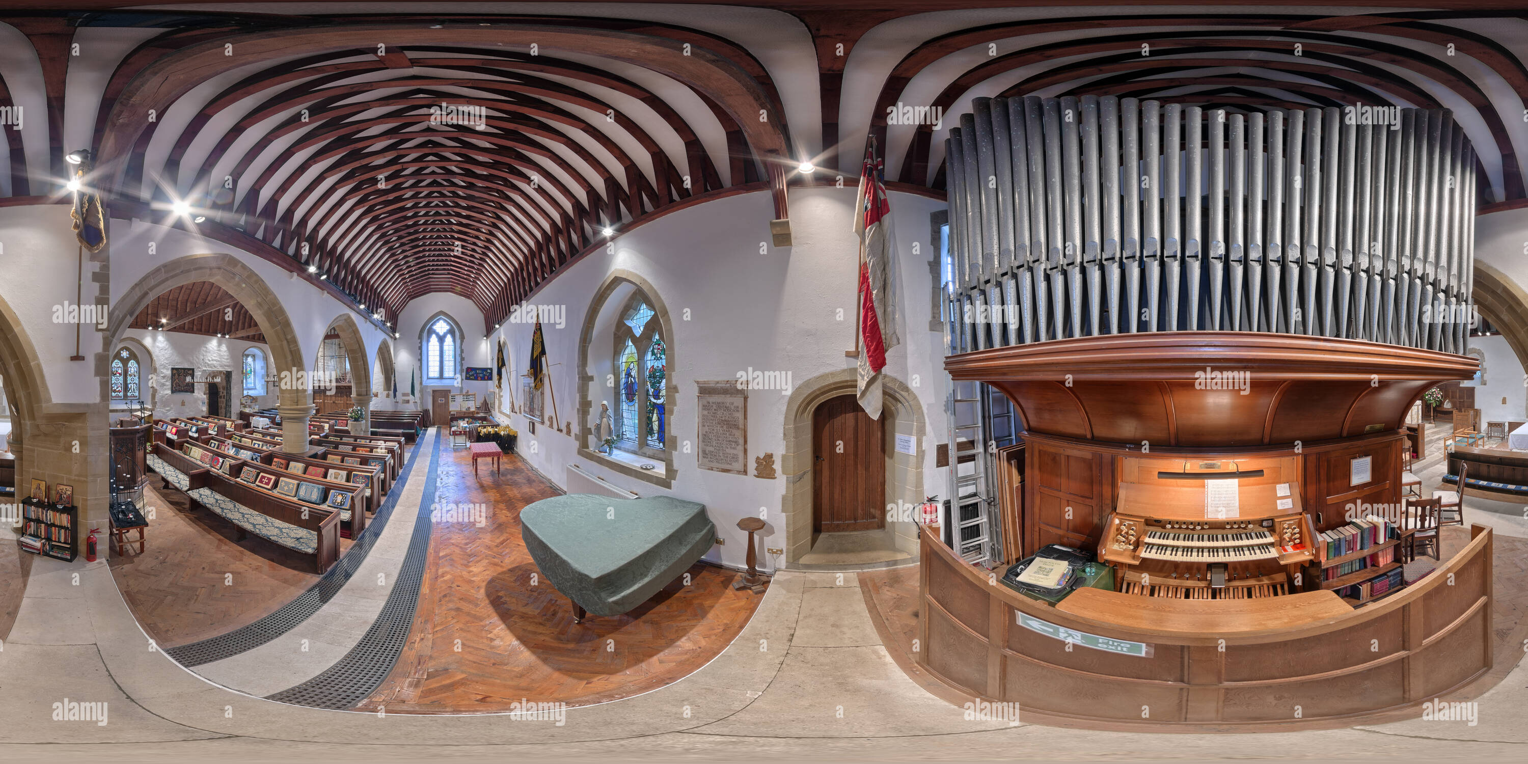 360 Grad Panorama Ansicht von Orgel und nördlichen Seitenschiff in St. Maria Magdalena Kirche, Bolney