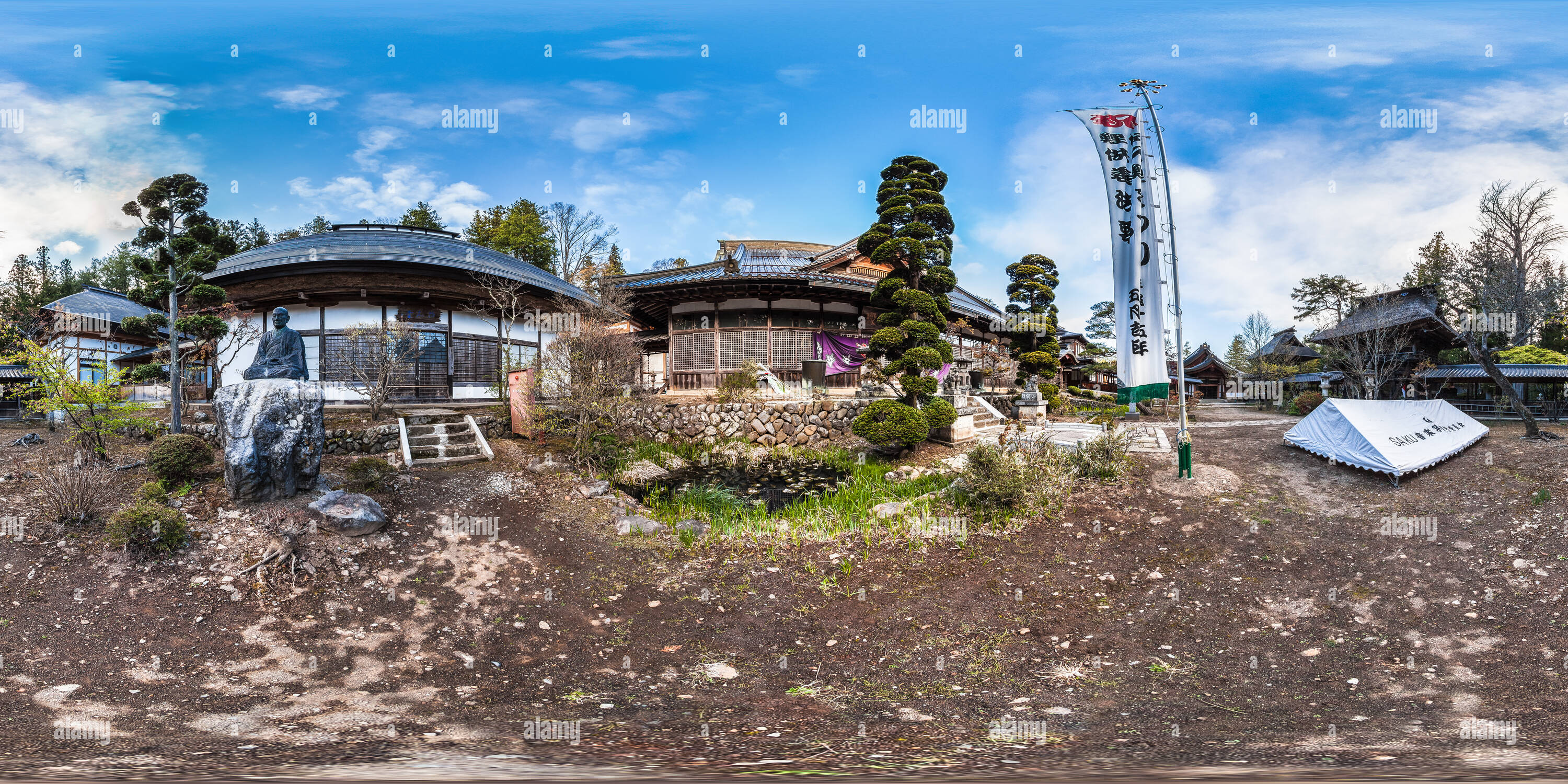 360 Grad Panorama Ansicht von Zazen Denkmal an Teisho-ji-buddhistischen Tempel in Saku - Japan