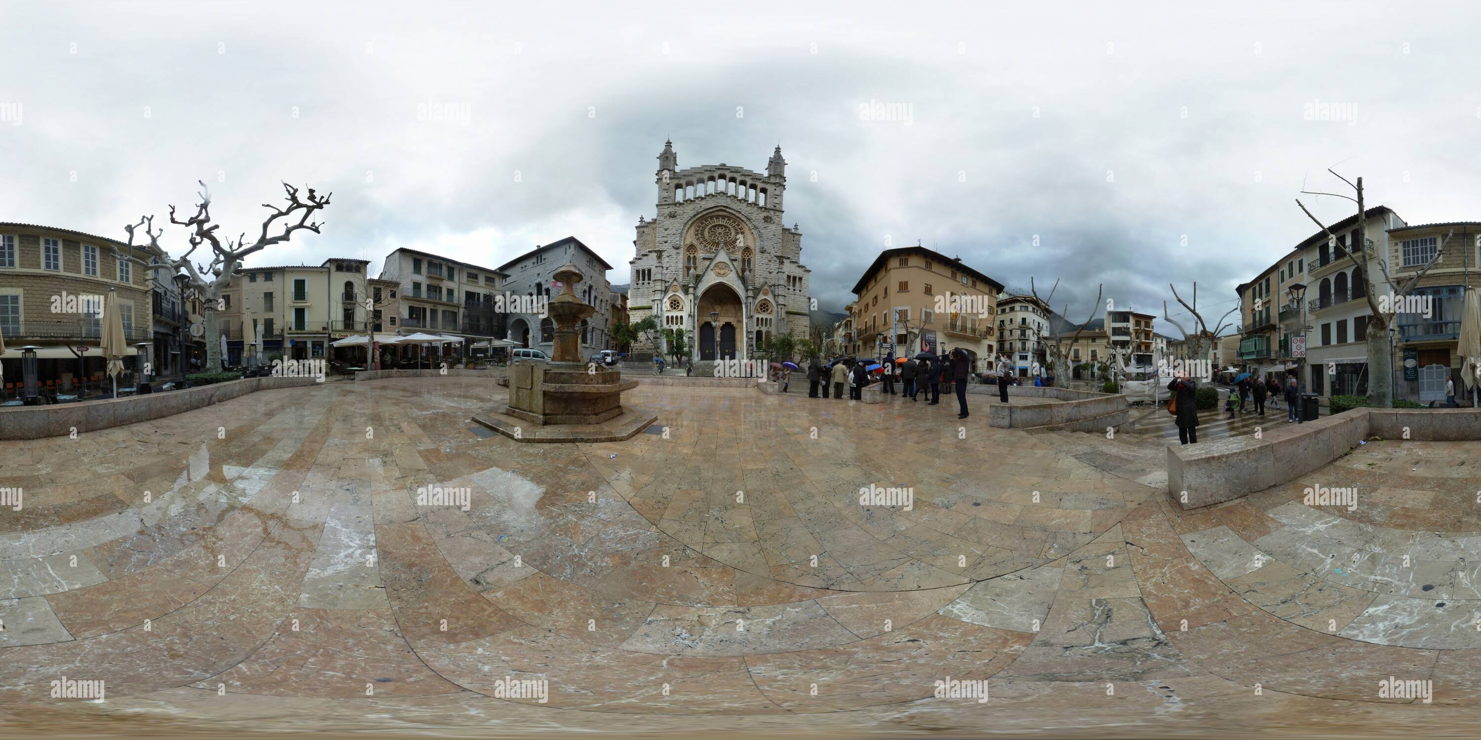 360 Grad Panorama Ansicht von Iglesia de San Bartolome (außen), Soller, Mallorca