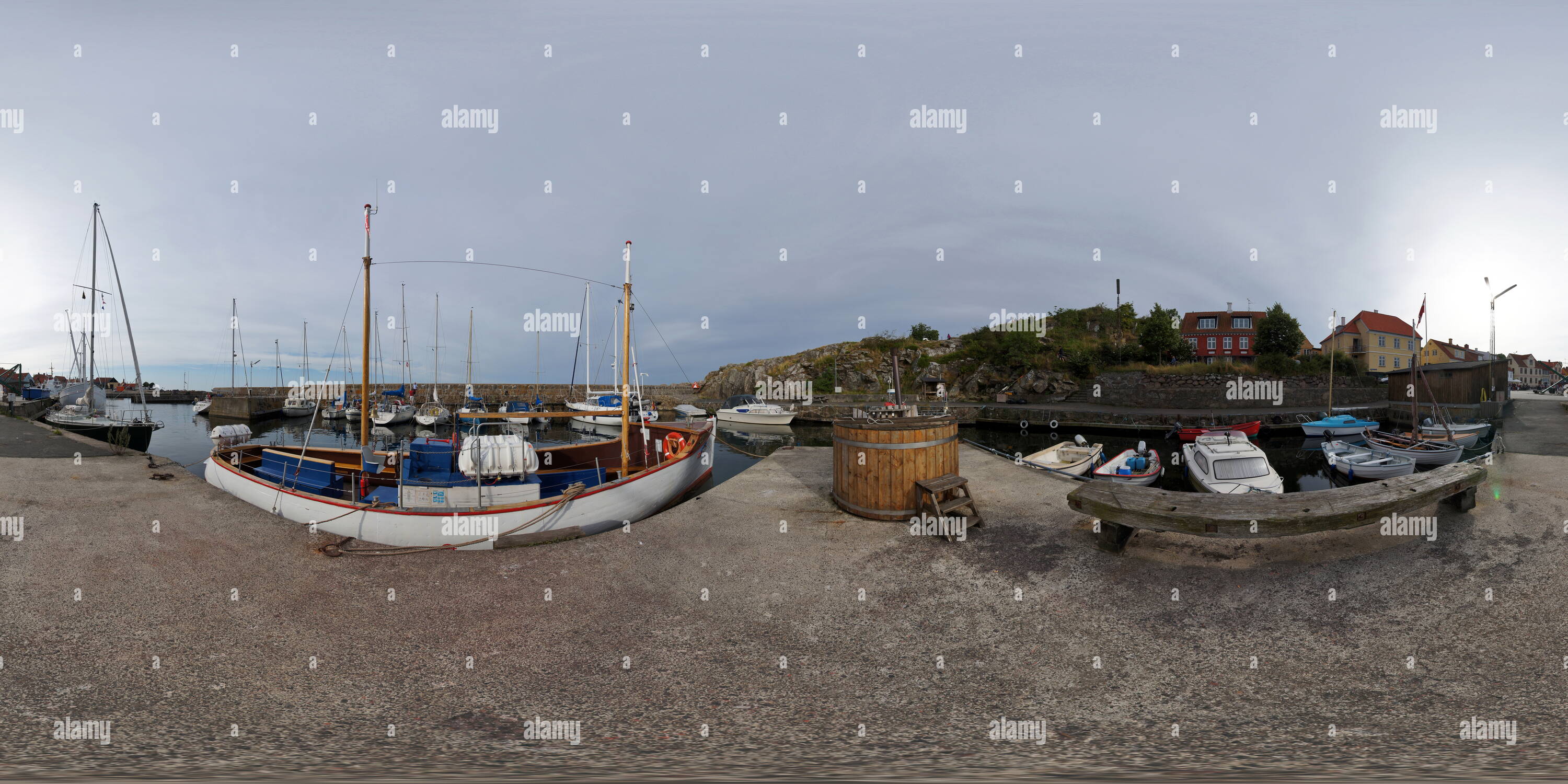 360 Grad Panorama Ansicht von Dänemark Bornholm Gudhjem Thor 1.