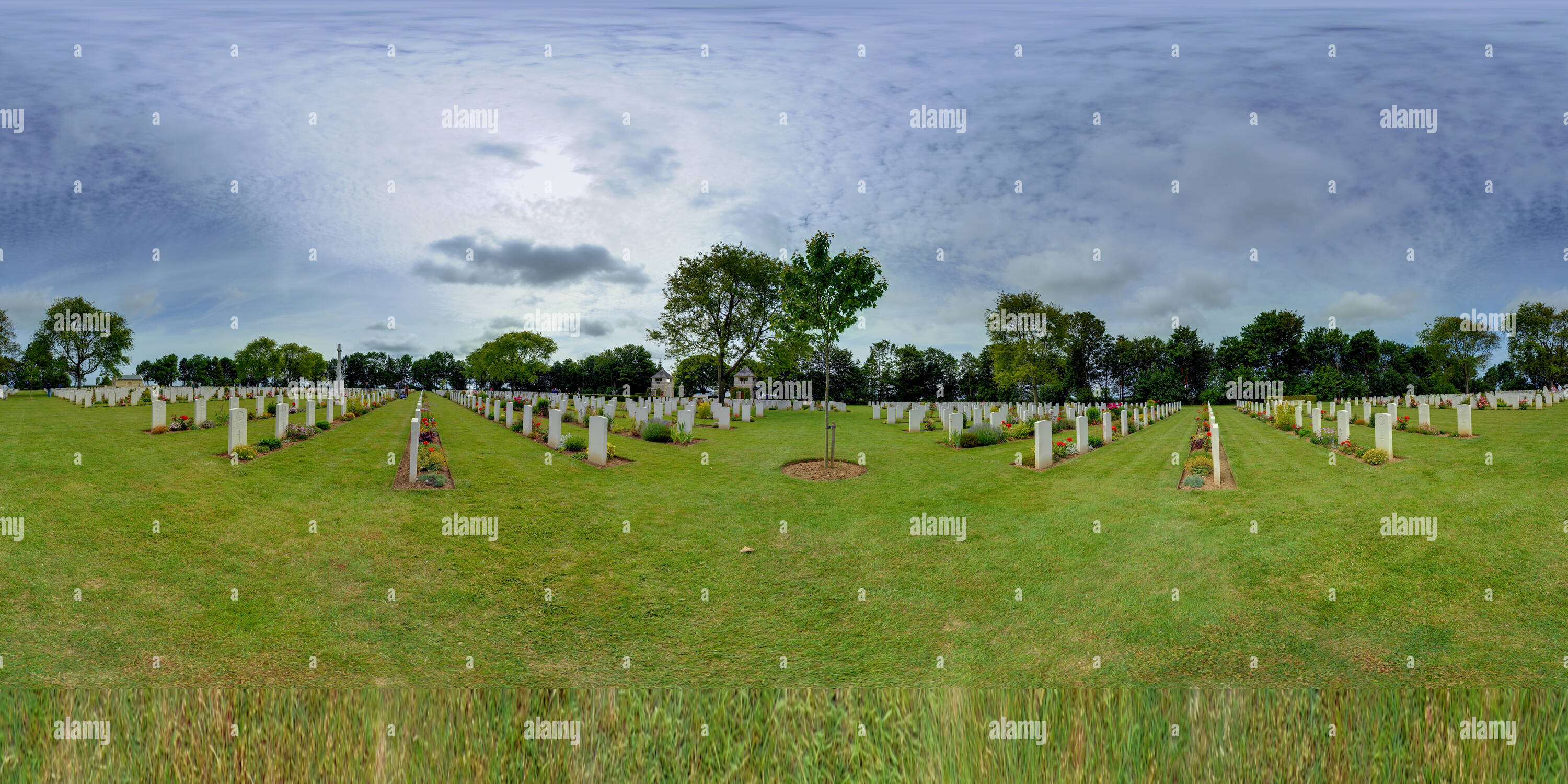 360 Grad Panorama Ansicht von Fontaine-henry kanadischen Soldatenfriedhof - Normandie Frankreich