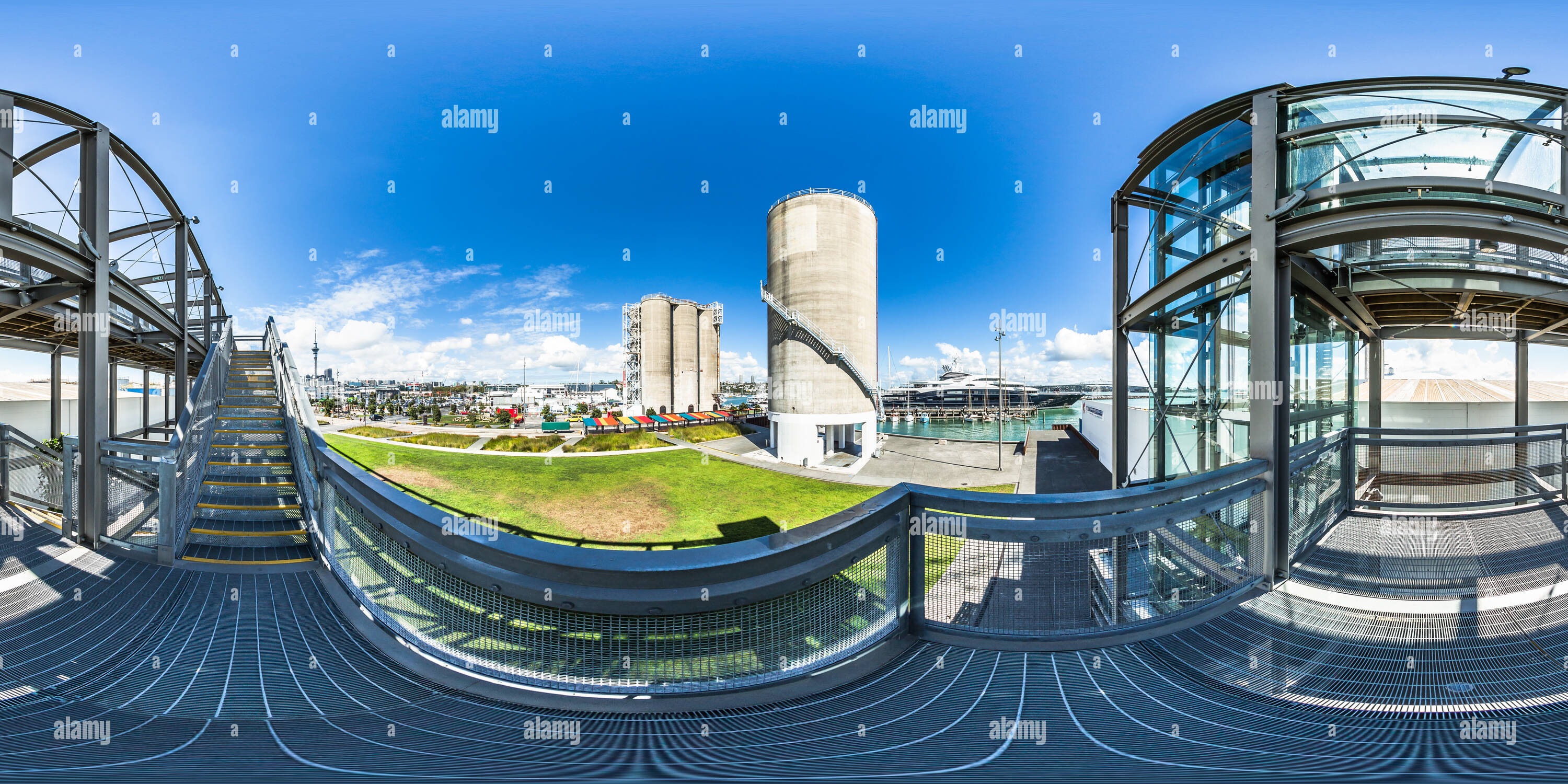 360 Grad Panorama Ansicht von Hamer St. Fußgängerbrücke - Silo Wynyard Park - Auckland - Neuseeland