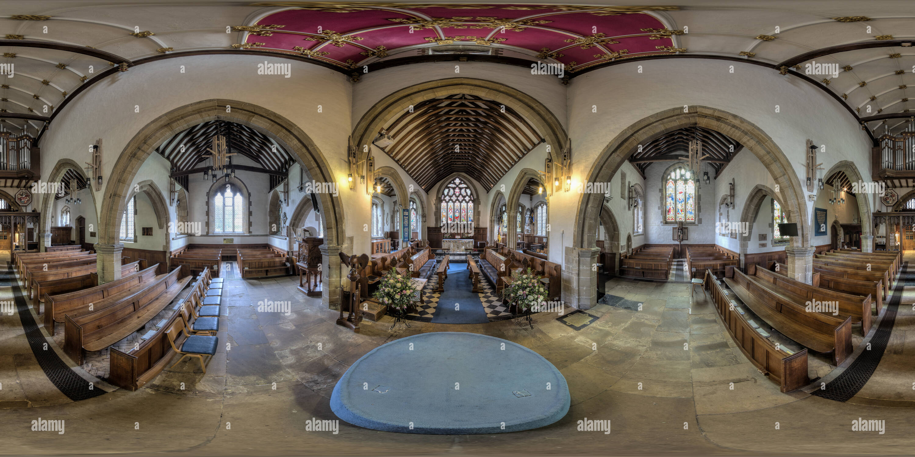 360 Grad Panorama Ansicht von Kirchenschiff von All Saints Church, Lindfield