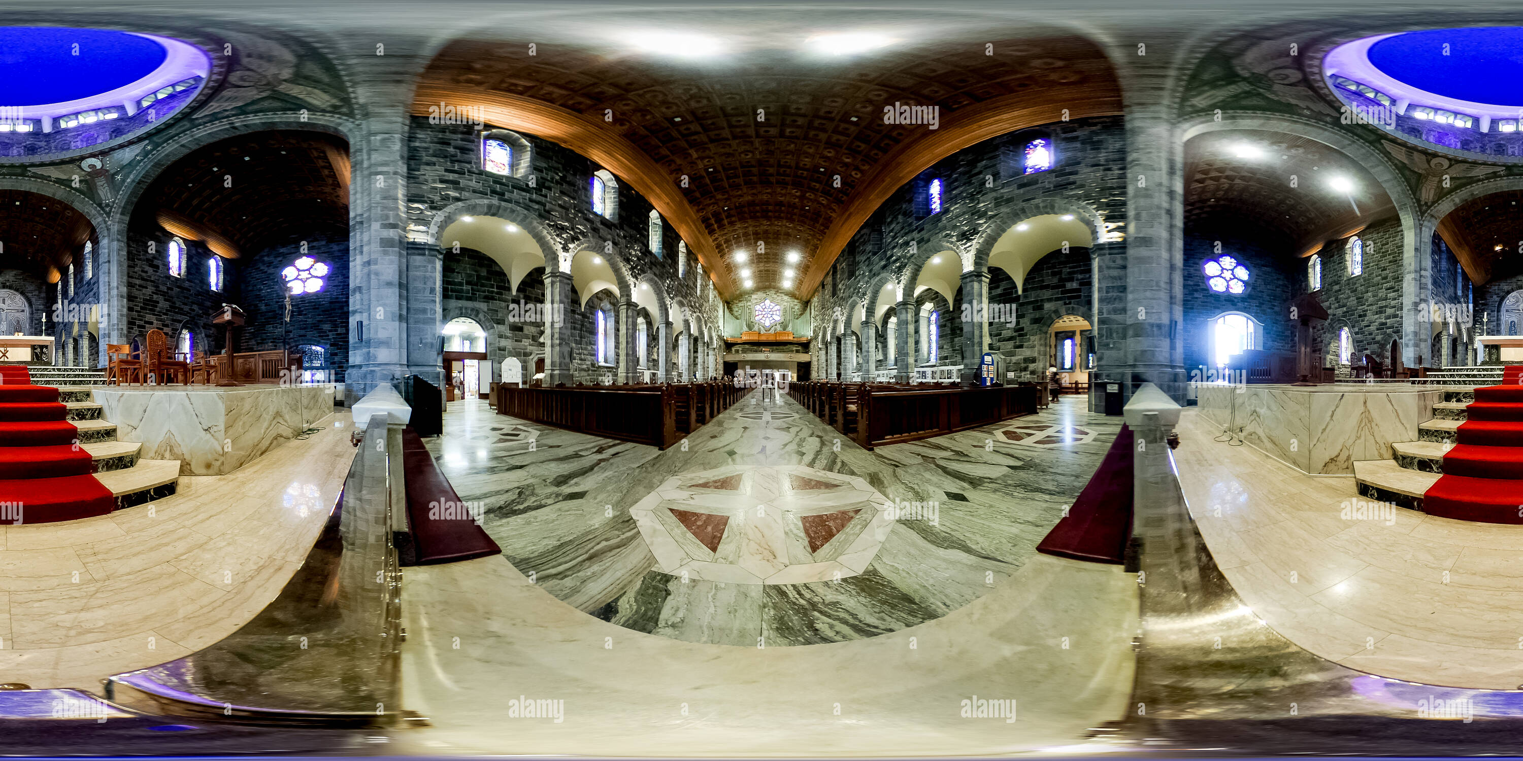 360 Grad Panorama Ansicht von Die Kathedrale von Galway | Interior shot