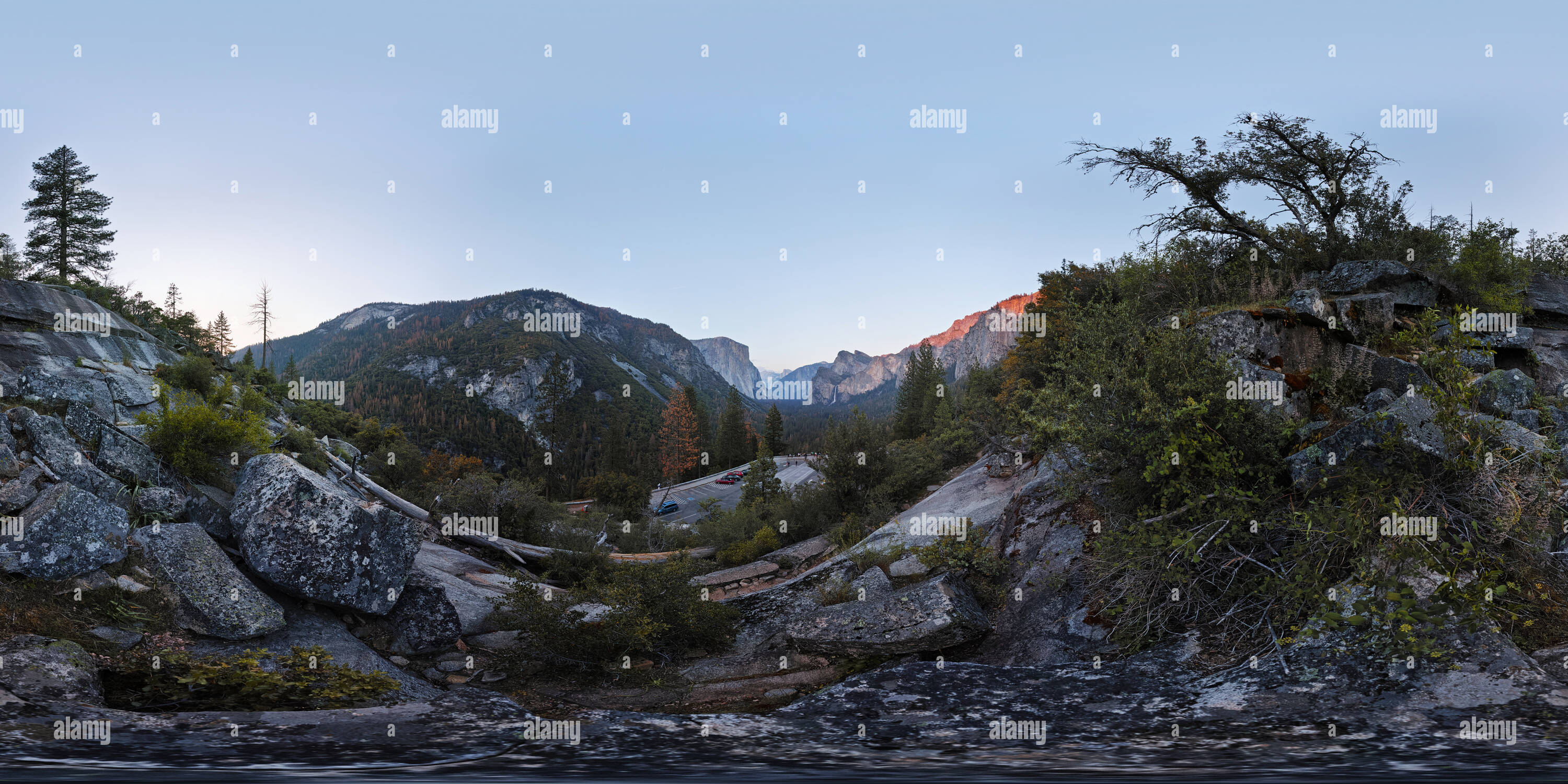 360 Grad Panorama Ansicht von Der Tunnel anzeigen