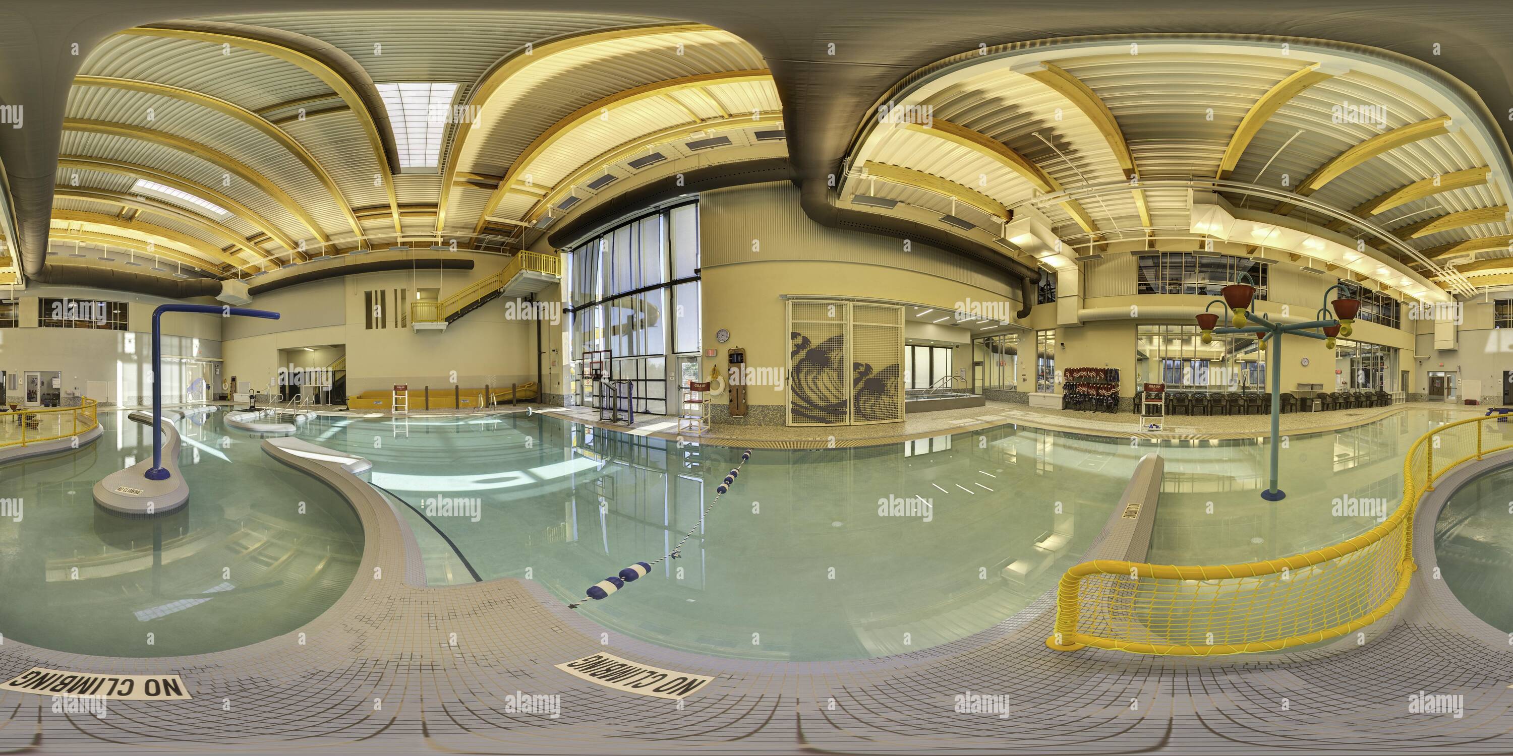 360 Grad Panorama Ansicht von YMCA Pool Sammamish WA