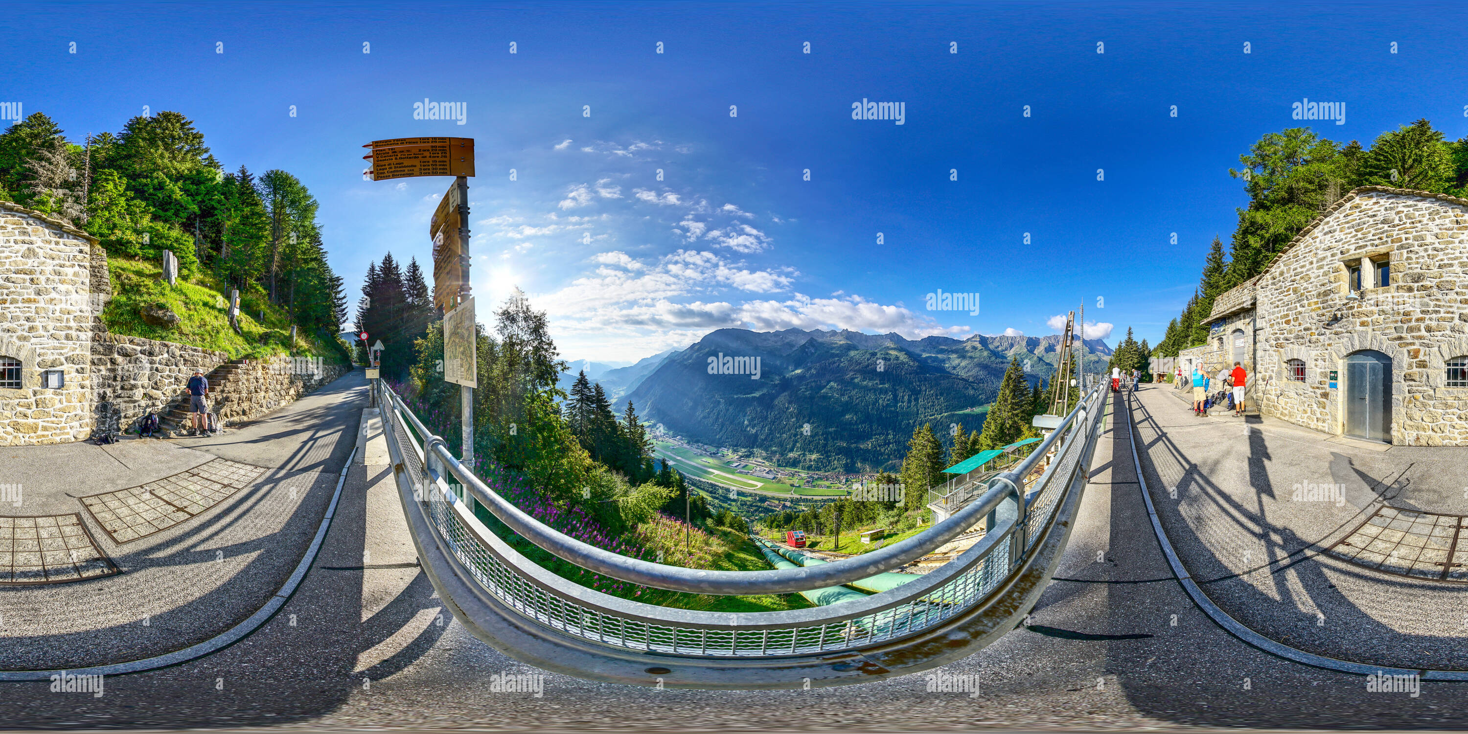 360 Grad Panorama Ansicht von Capanna Cadlimo CAS-Piora