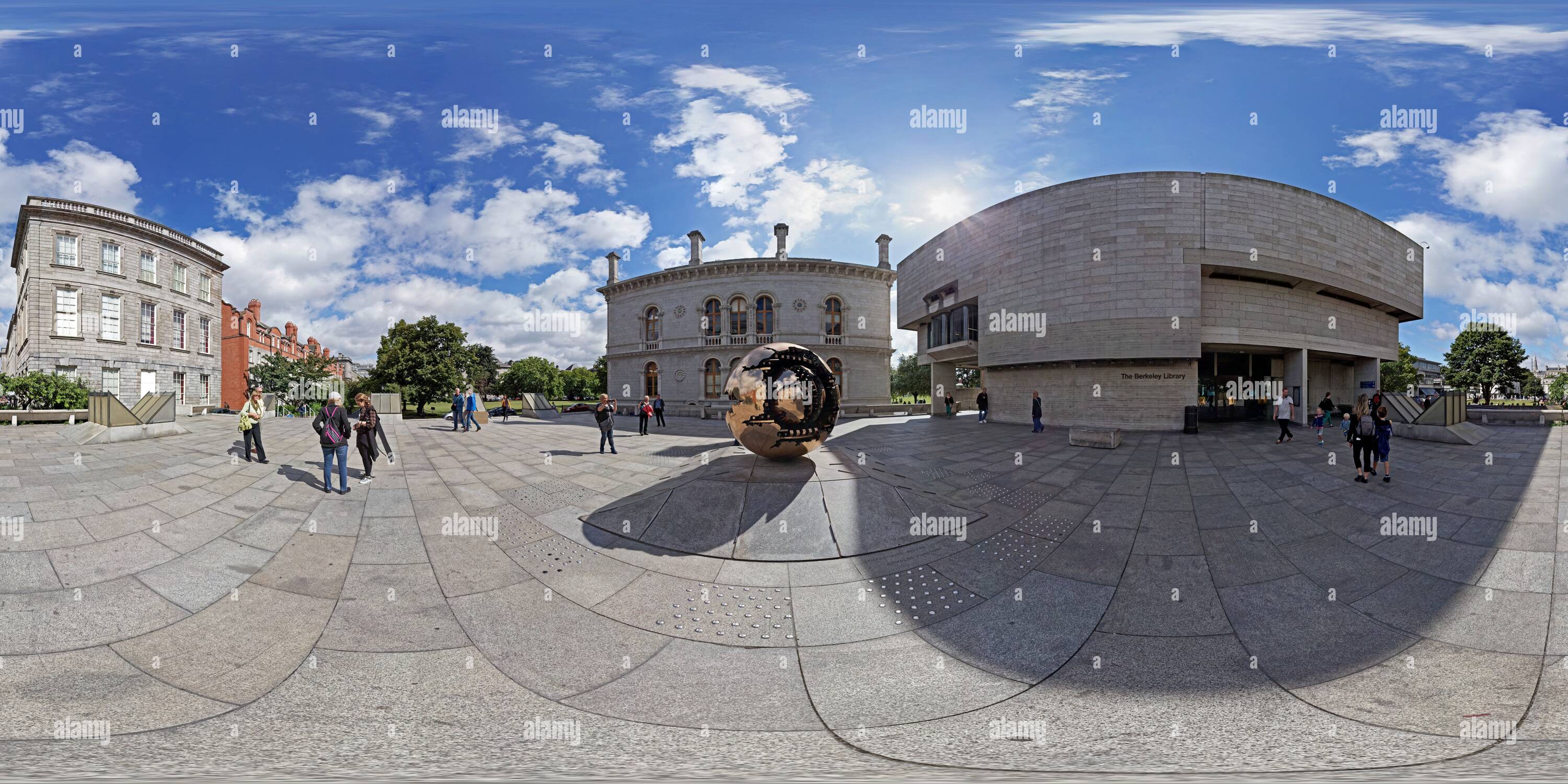 360 Grad Panorama Ansicht von Dublin, Trinity College - Das Berkeley Library, Ansicht 2