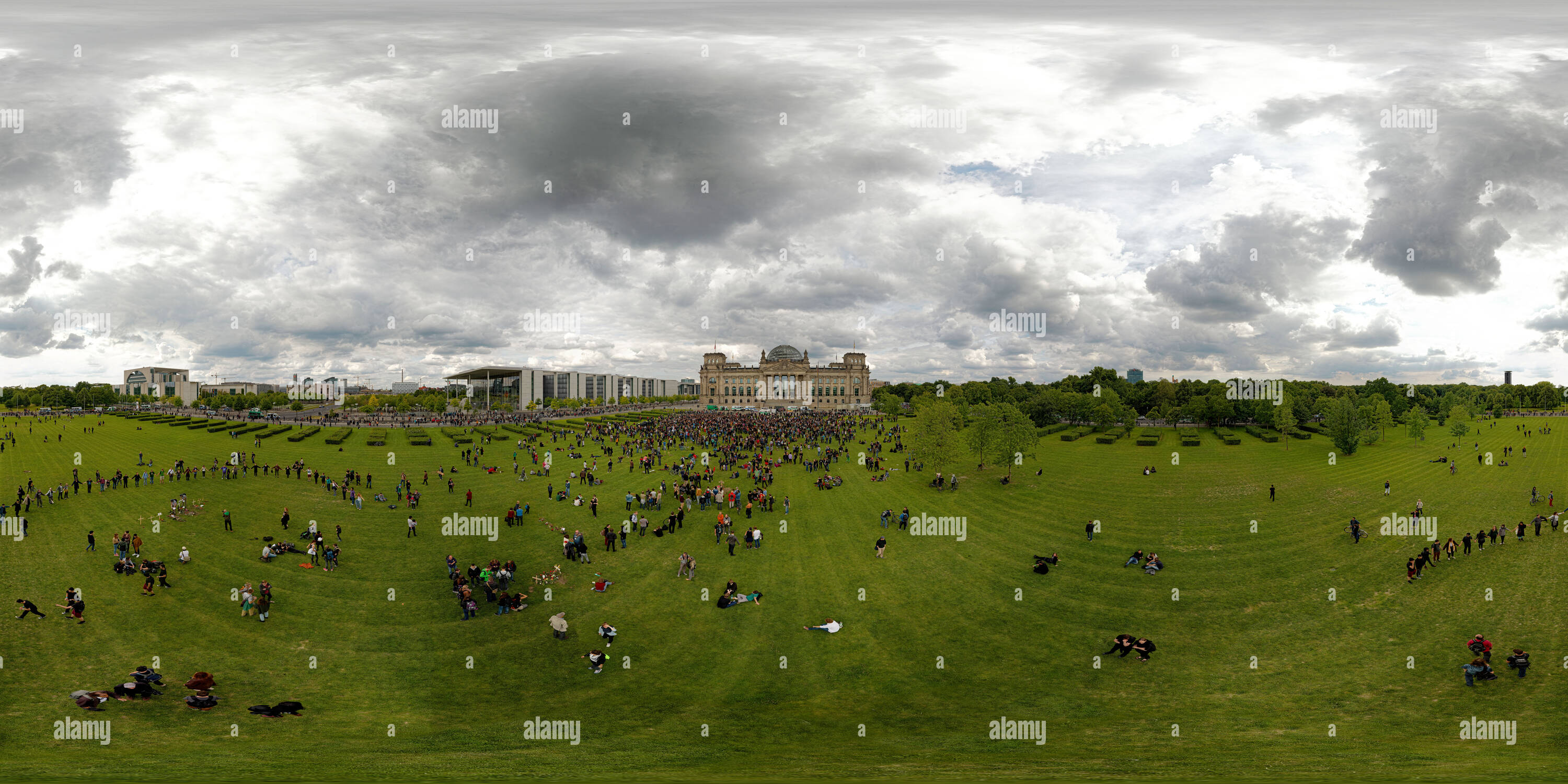 360 Grad Panorama Ansicht von Berliner Reichstag 2.