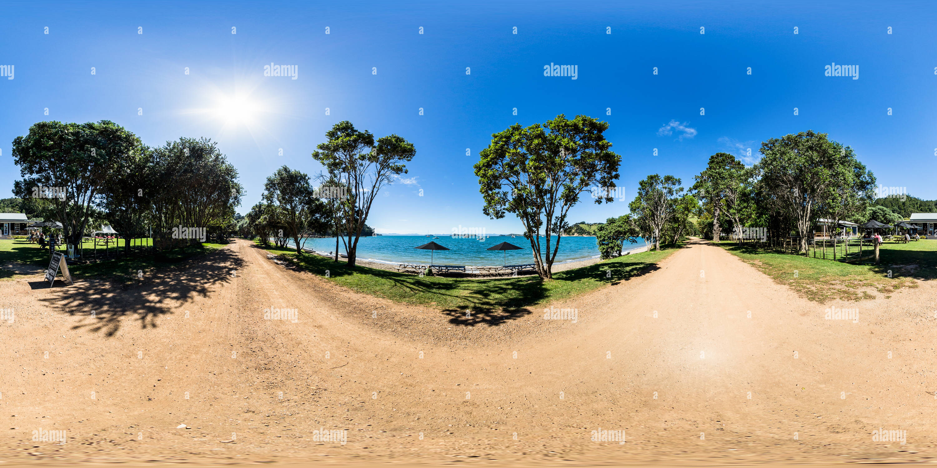 360 Grad Panorama Ansicht von Man O' War Weinverkauf und Weinproben - Waiheke Island Auckland - Golf von Hauraki - Neuseeland